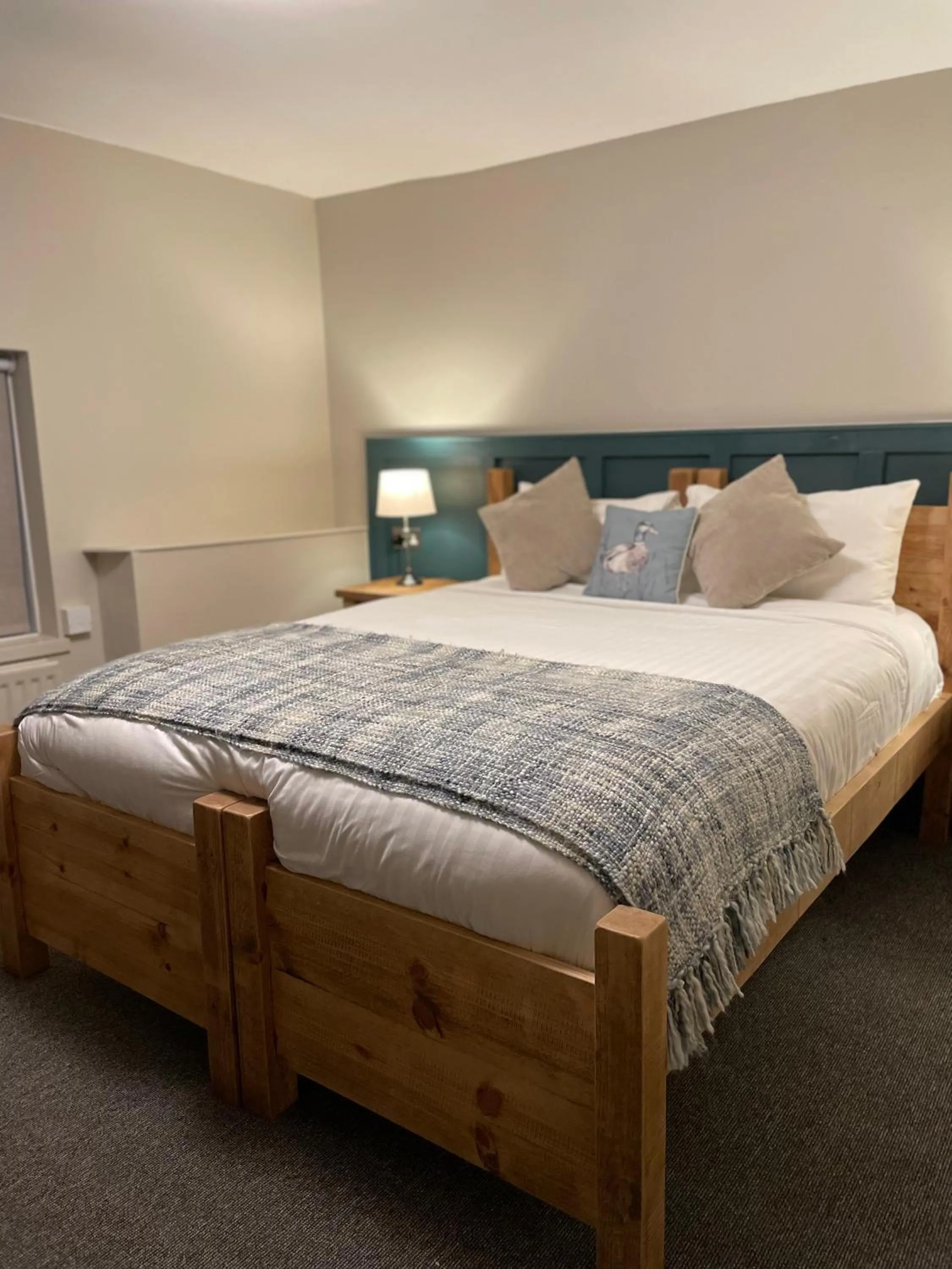 Bed in The Wheatsheaf Inn