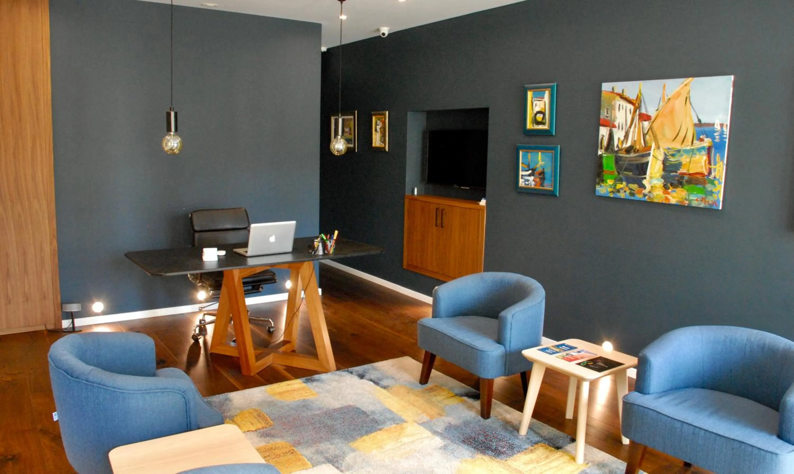 Lobby or reception in Old Town Inn