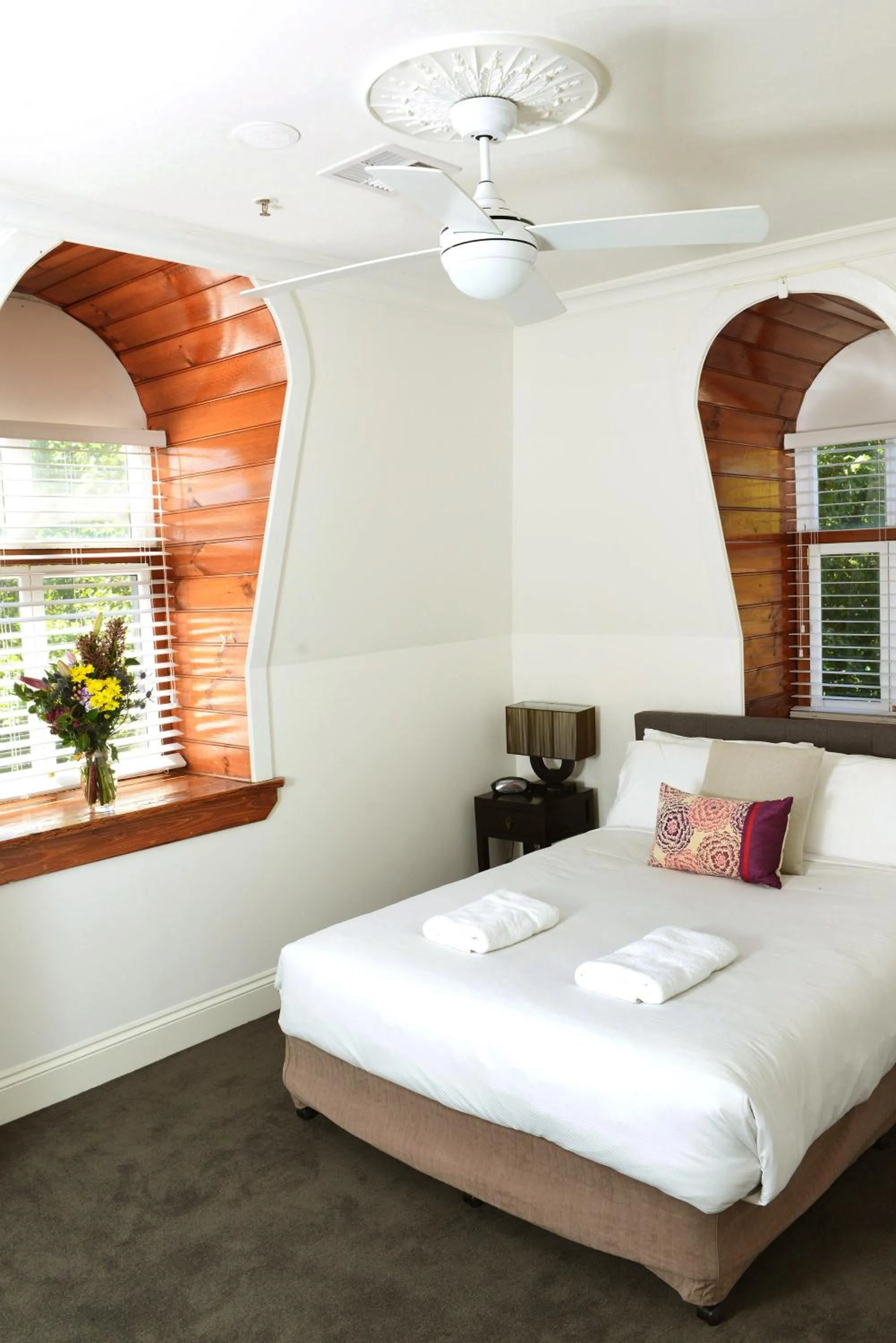 Bed in Grand Hotel Healesville