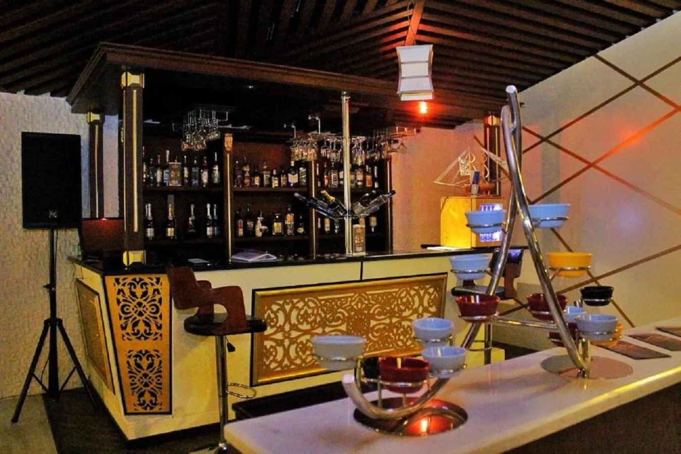 Lounge or bar in Manor Luxury Hotel Baku