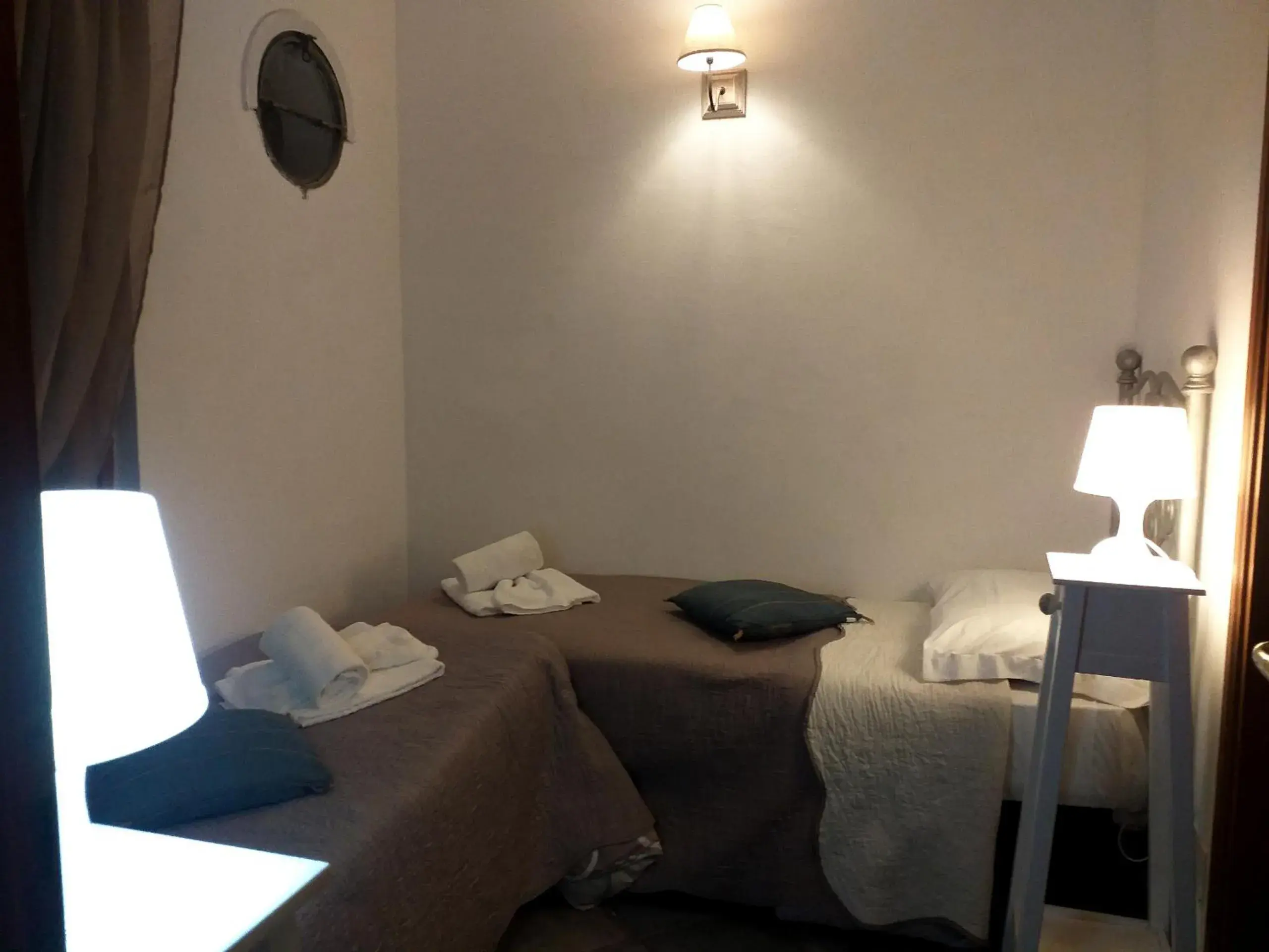 Bed in Baia D'Oro Bed in Baia D'Oro