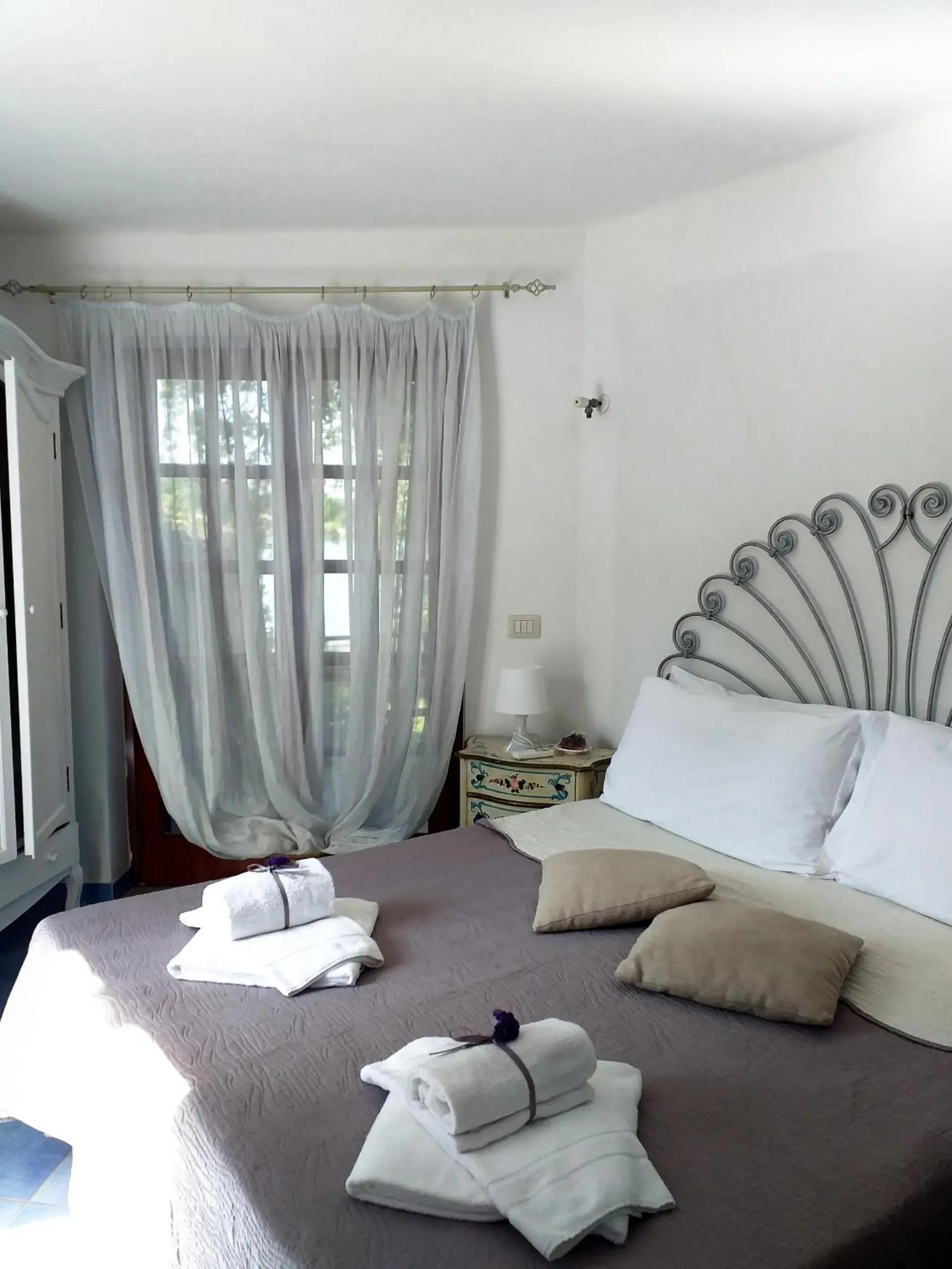 Bed in Baia D'Oro Bed in Baia D'Oro