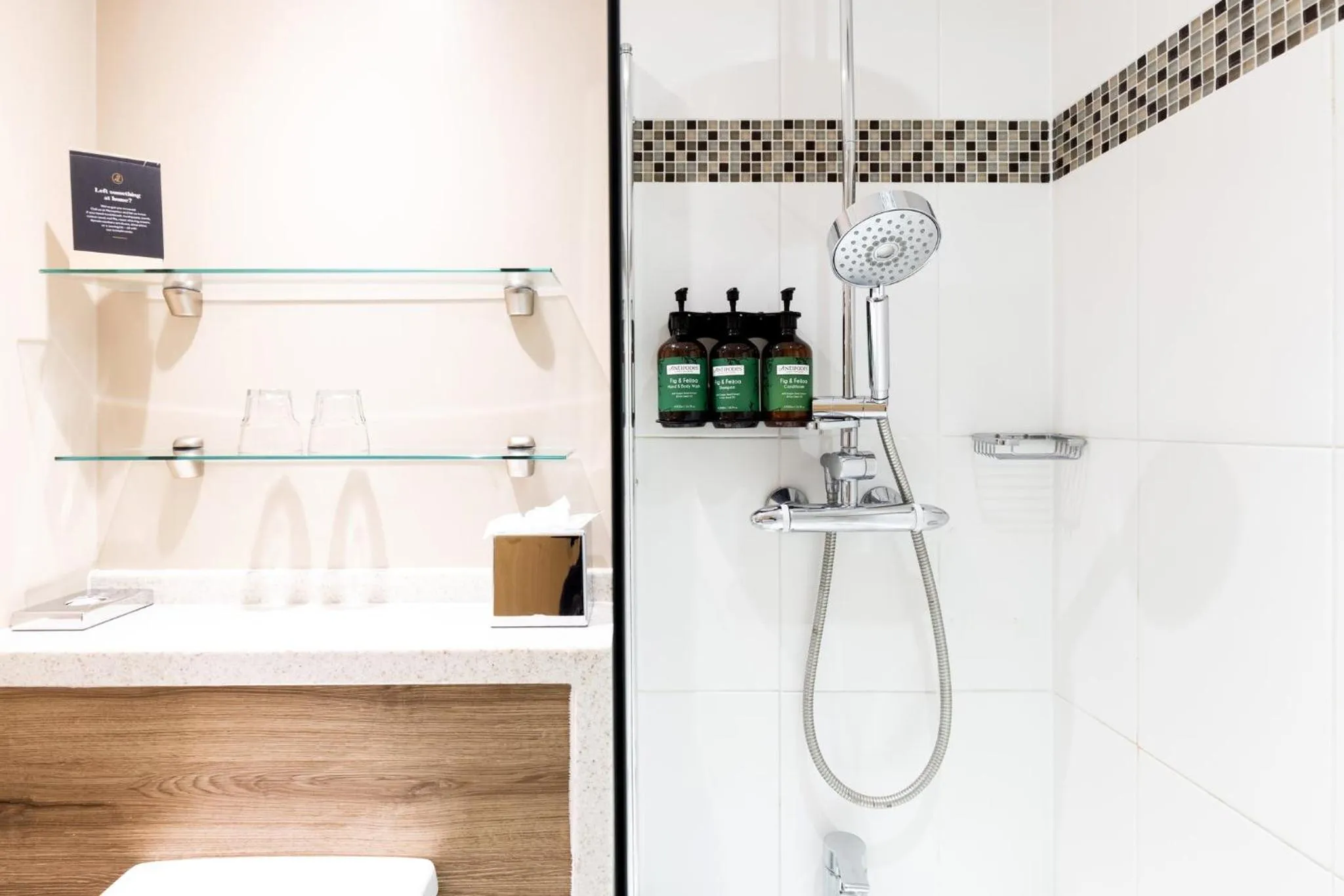 Bathroom in voco Oxford Thames by IHG