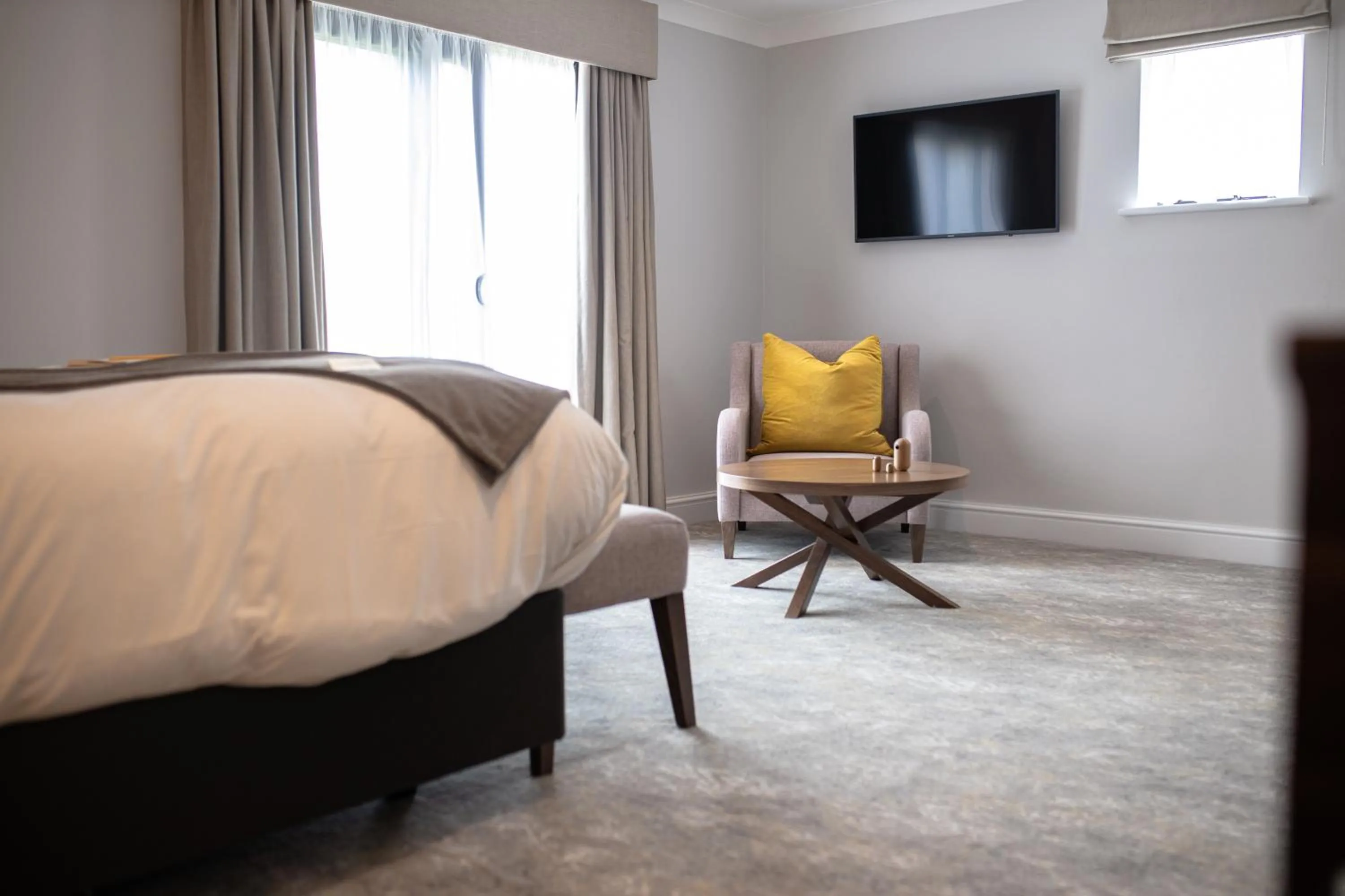 Bedroom, Bed in voco Oxford Thames by IHG