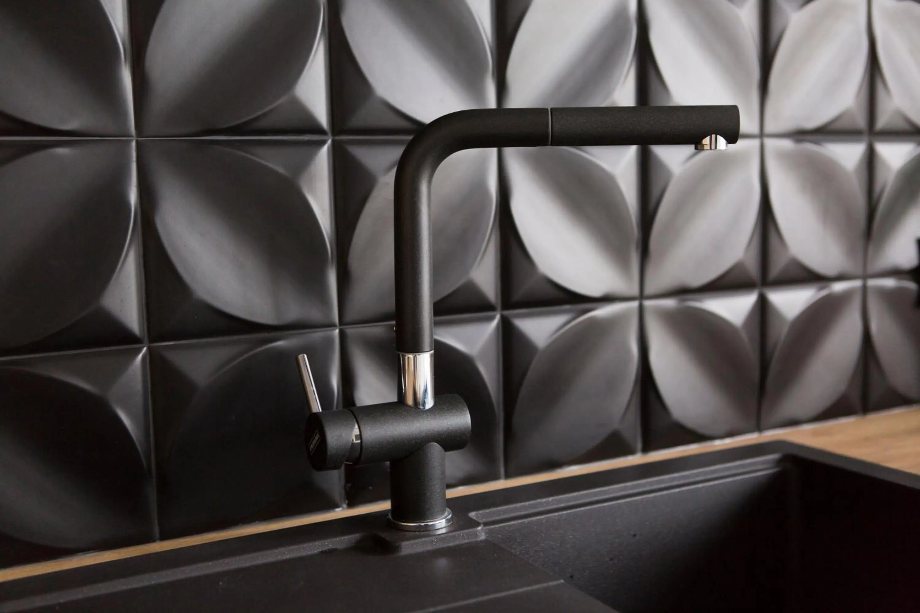 Kitchen or kitchenette in Homewell Apartments Maraton Gardens