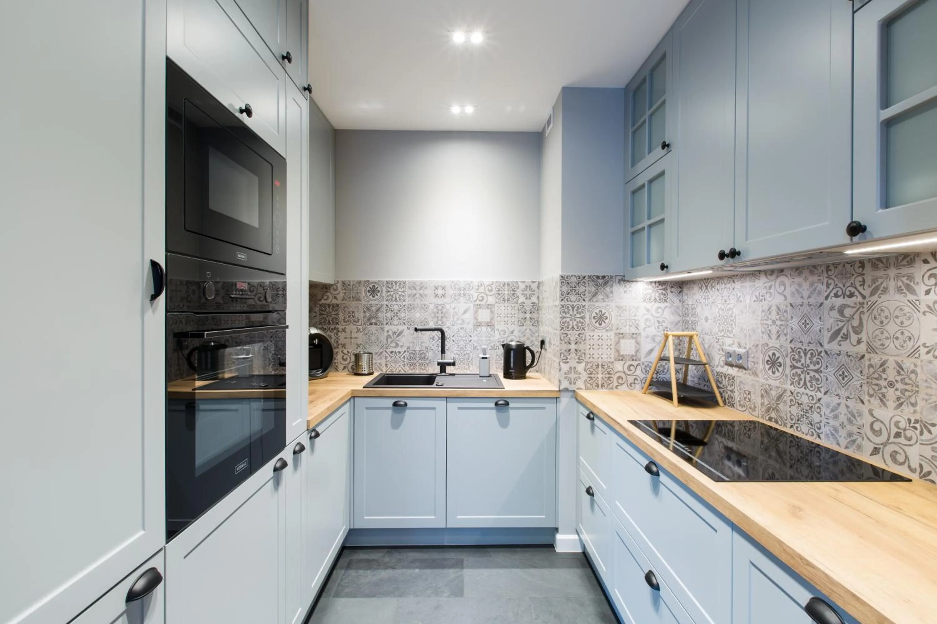 Kitchen or kitchenette in Homewell Apartments Maraton Gardens