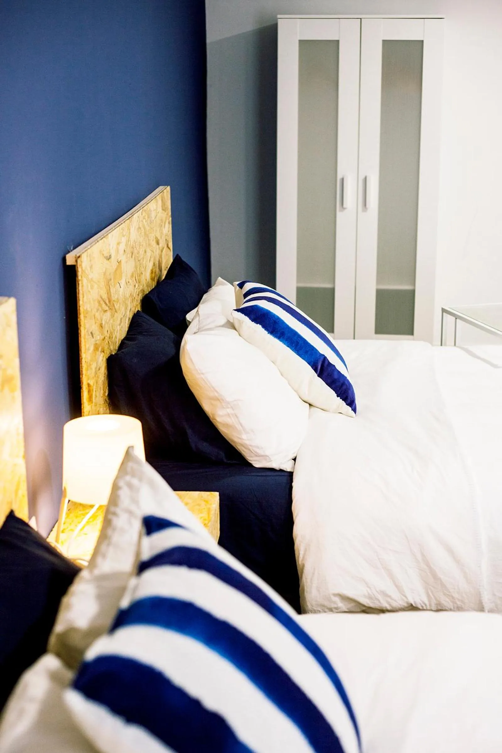 Decorative detail, Bed in B&B El Mercat