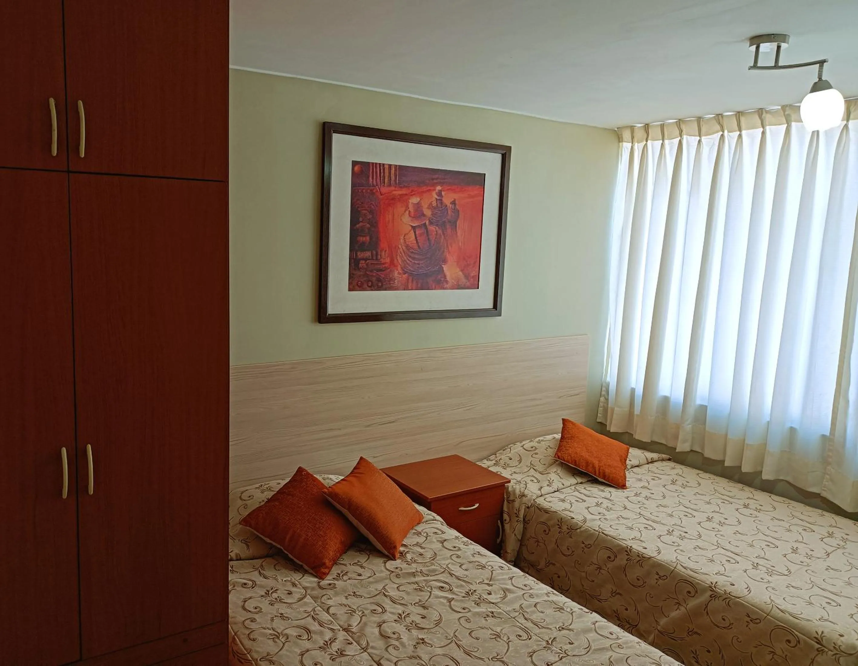 Photo of the whole room, Bed in Bon Repos Arequipa