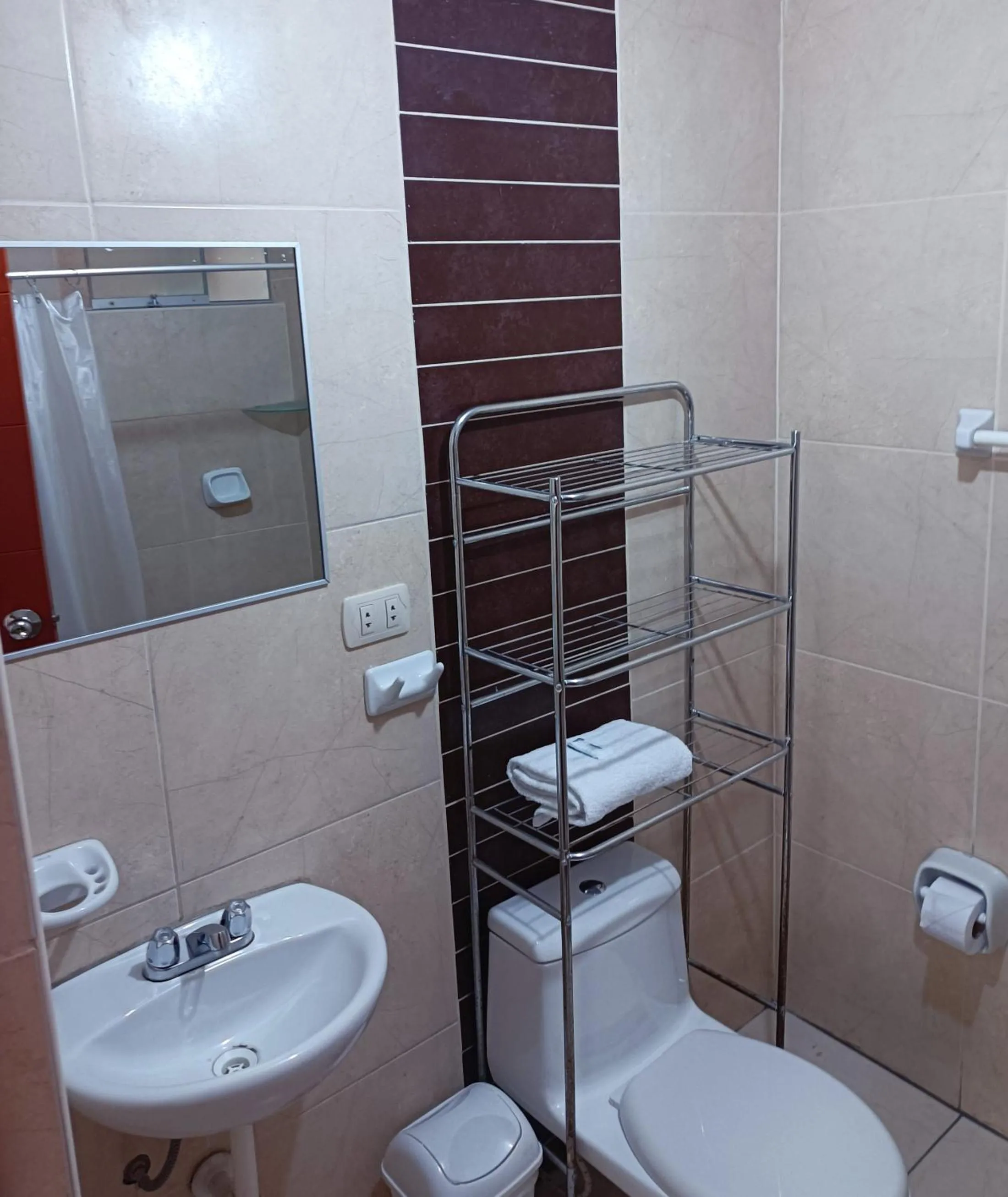 Shower in Bon Repos Arequipa