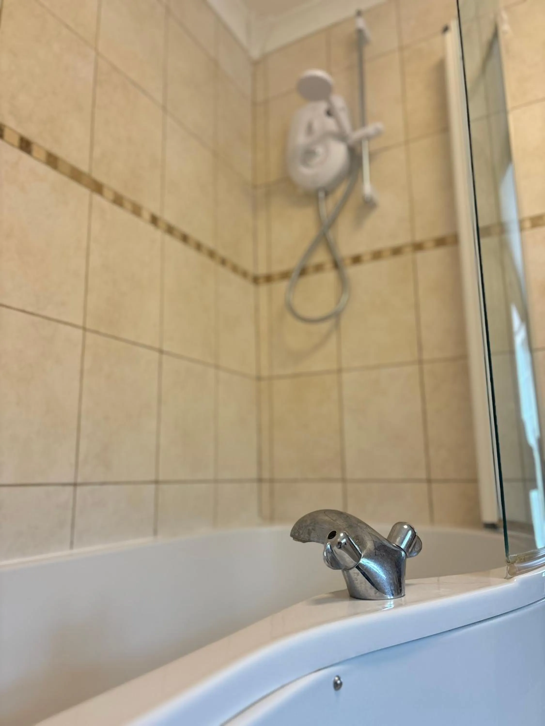 Bathroom in The George Hotel