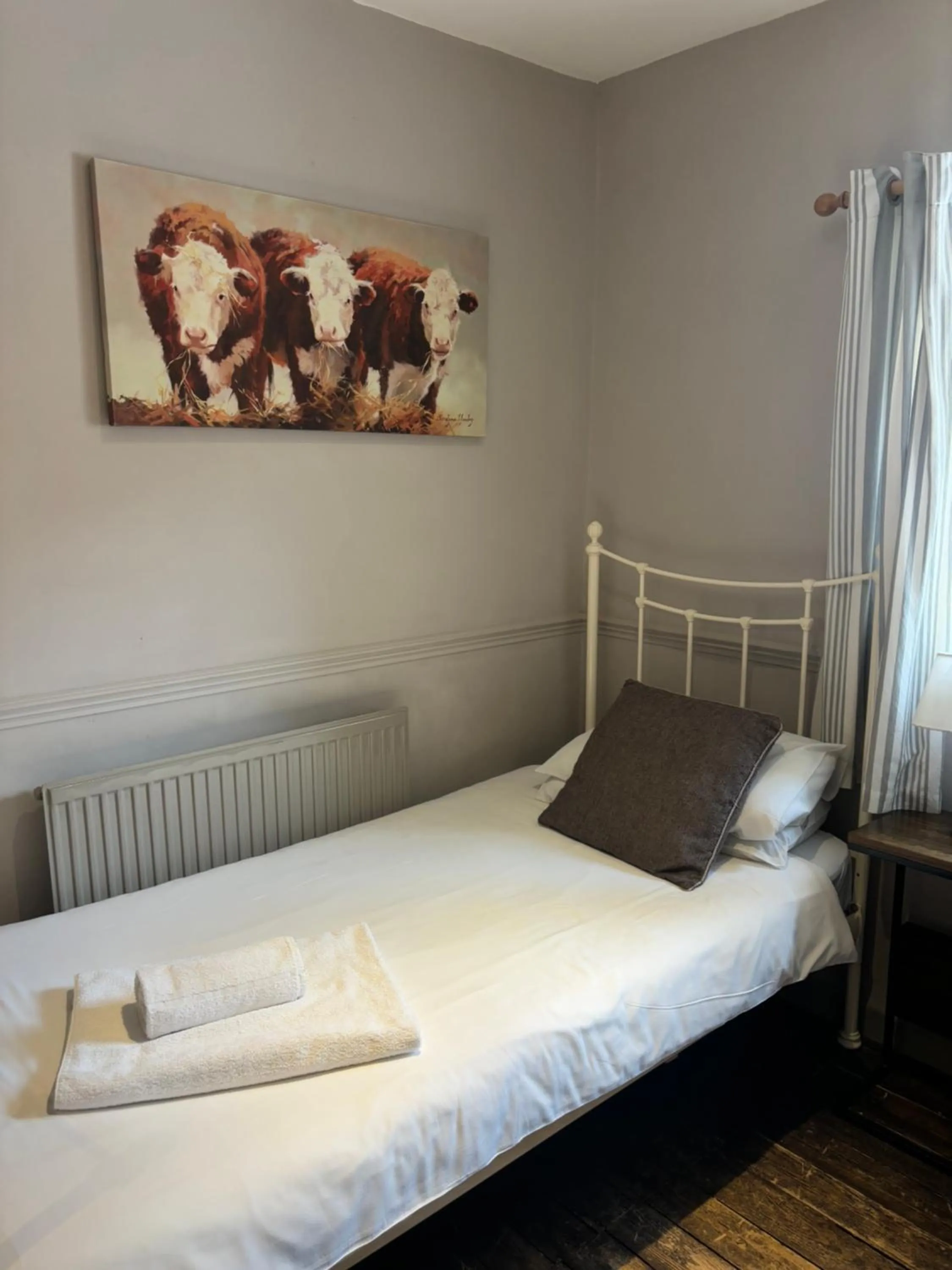 Bed in The George Hotel