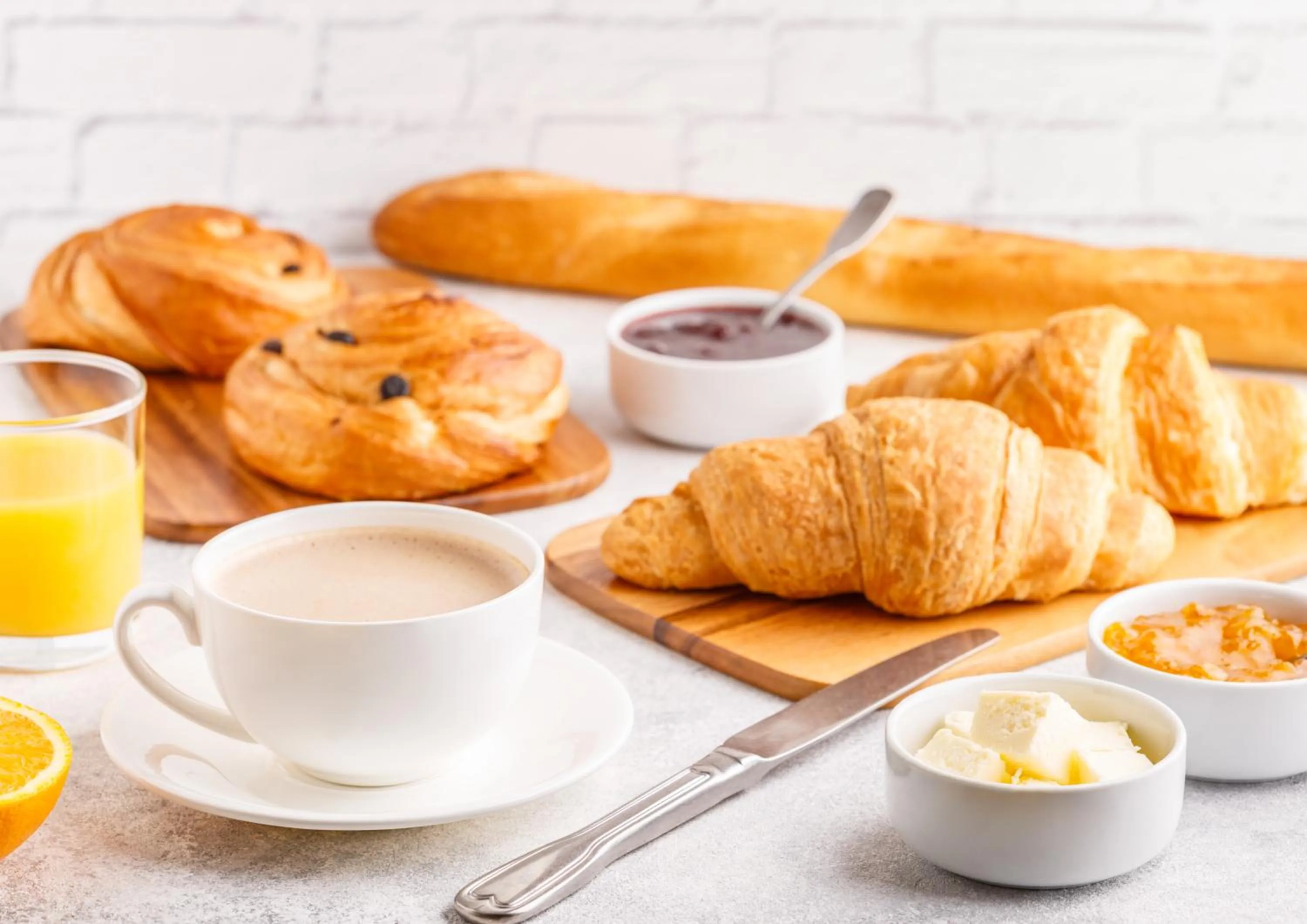 Breakfast in Manchester Airport Stanley Hotel by Belvilla