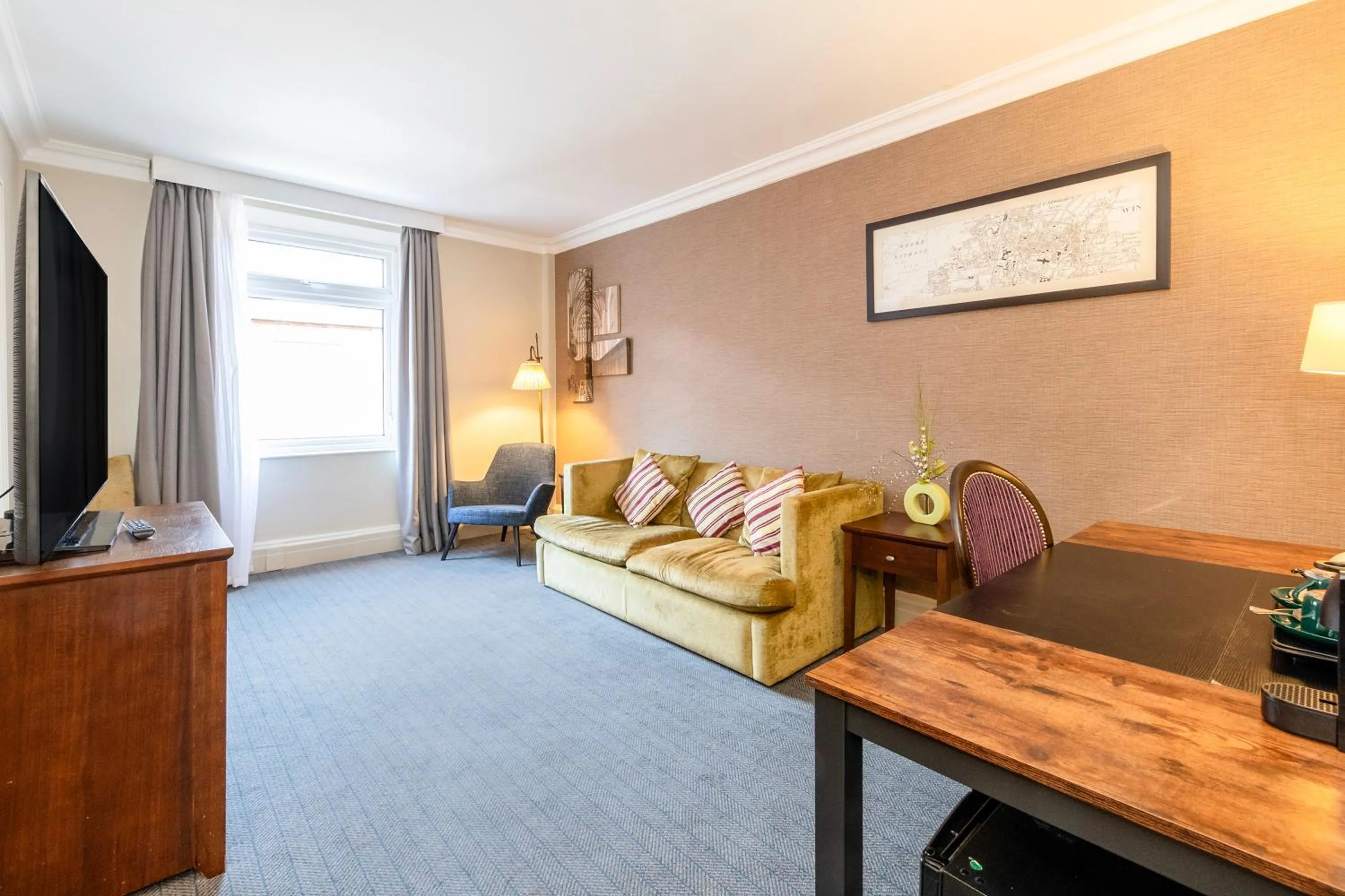 Bedroom in Winchester Wessex Hotel by Sunday