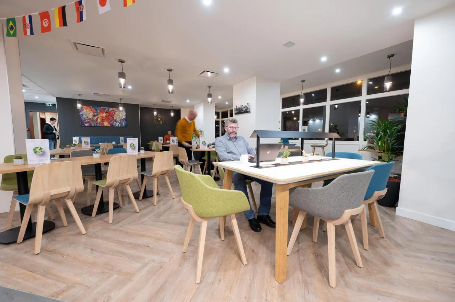 Restaurant/places to eat in Holiday Inn Calais-Centre by IHG