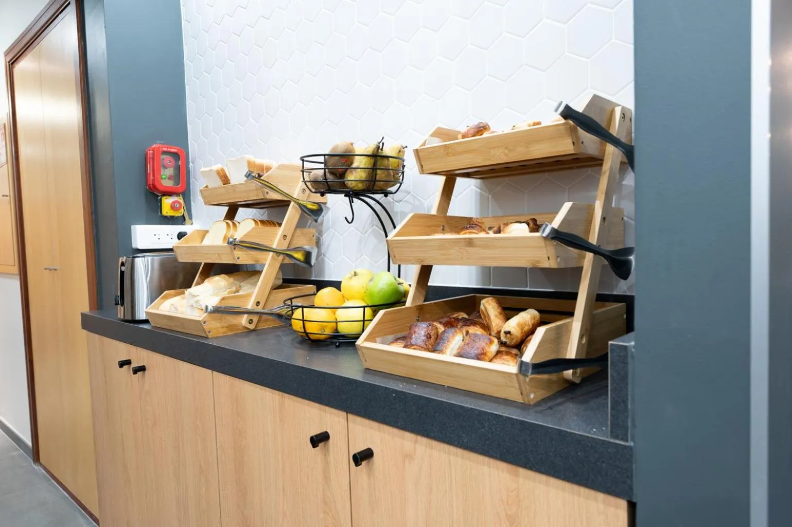 Buffet breakfast in Holiday Inn Calais-Centre by IHG