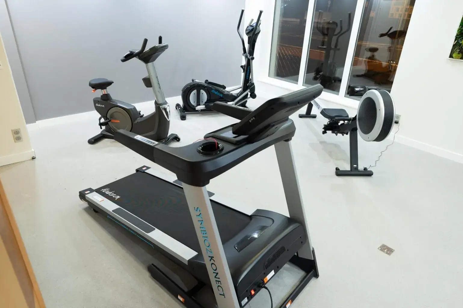 Fitness centre/facilities in Holiday Inn Calais-Centre by IHG Fitness centre/facilities in Holiday Inn Calais-Centre by IHG