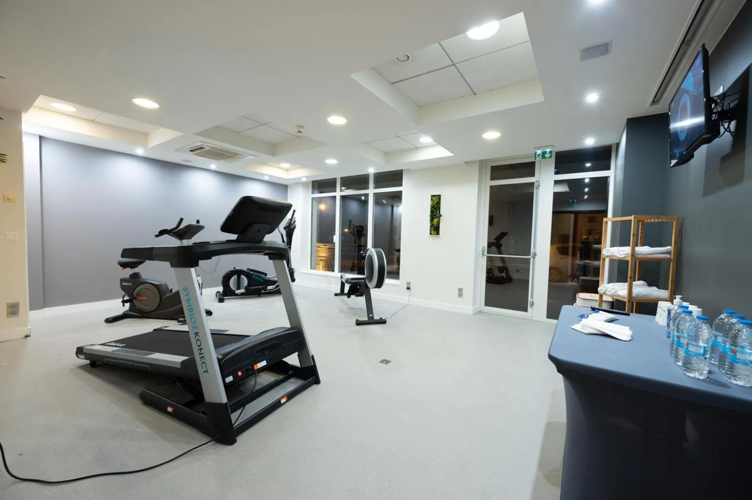 Fitness centre/facilities in Holiday Inn Calais-Centre by IHG
