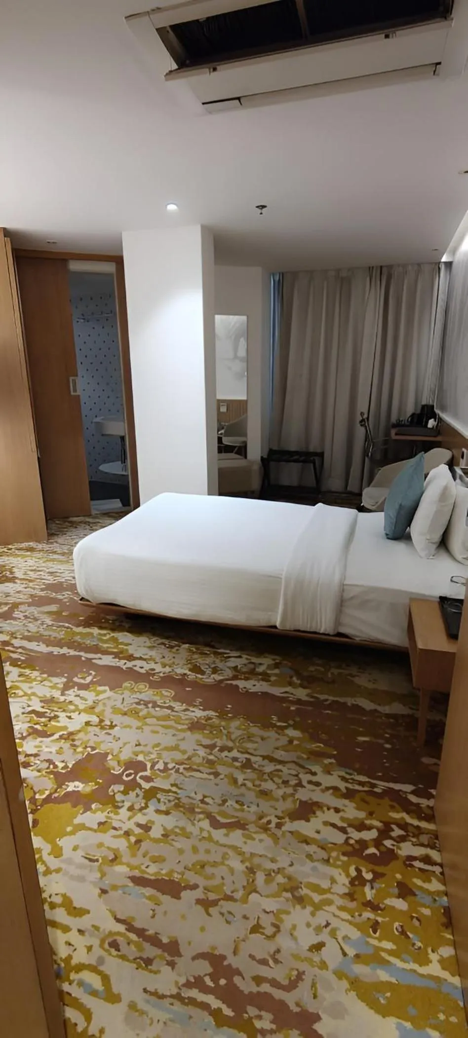 Bed in Effotel by Sayaji Vadodara