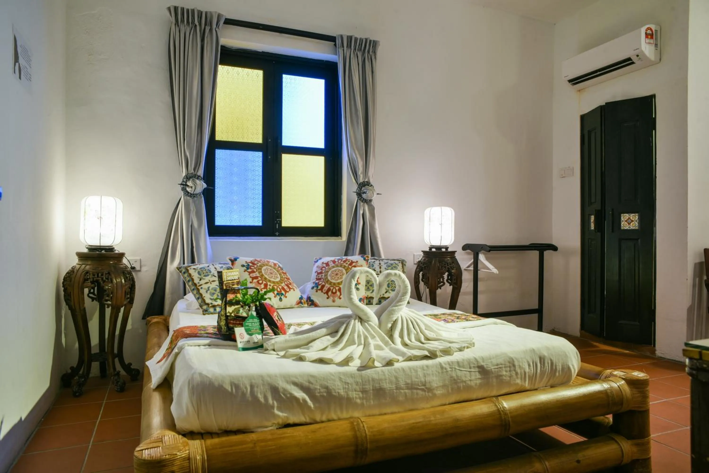 Bed in Ohana House HQ