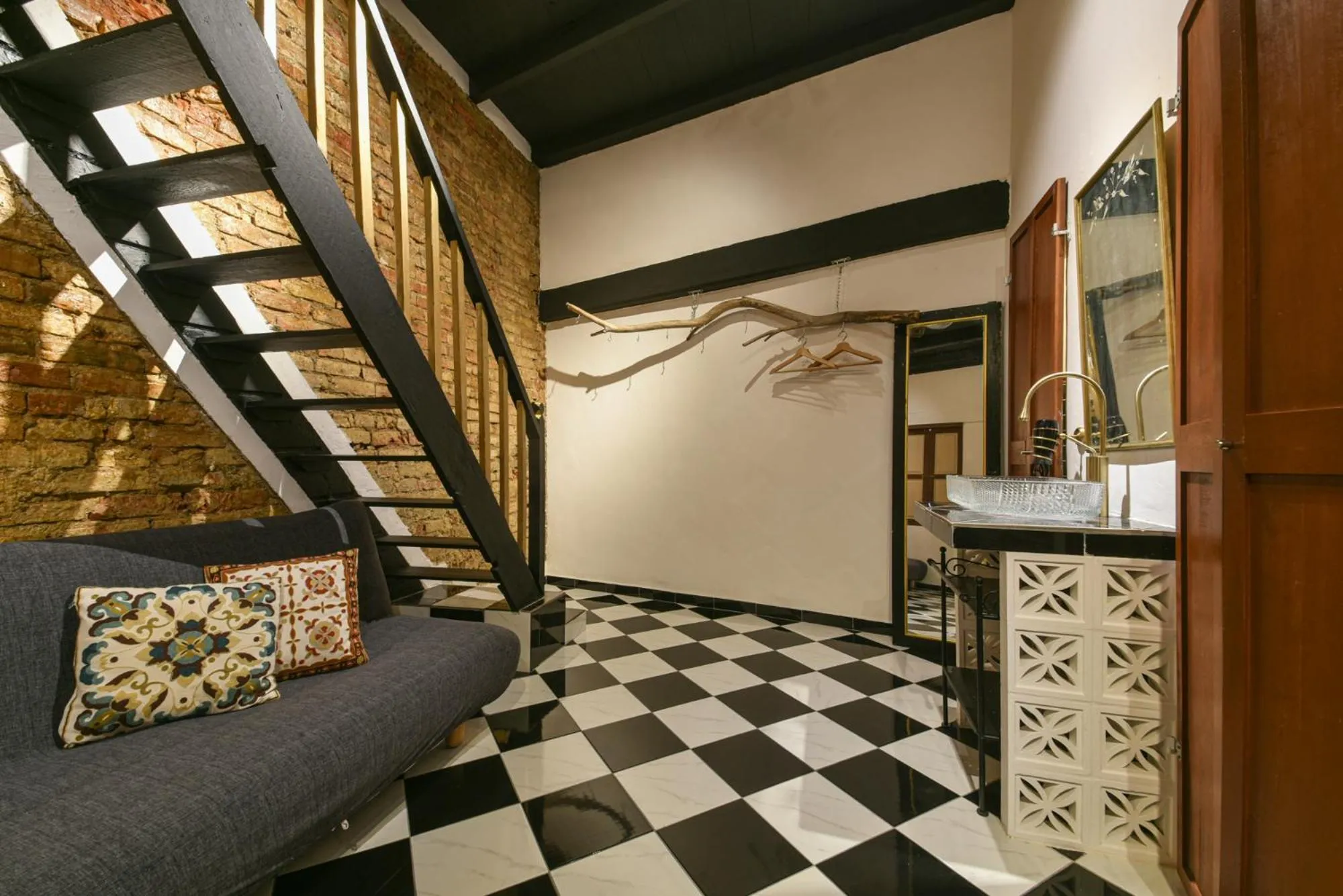 Living room in Ohana House HQ