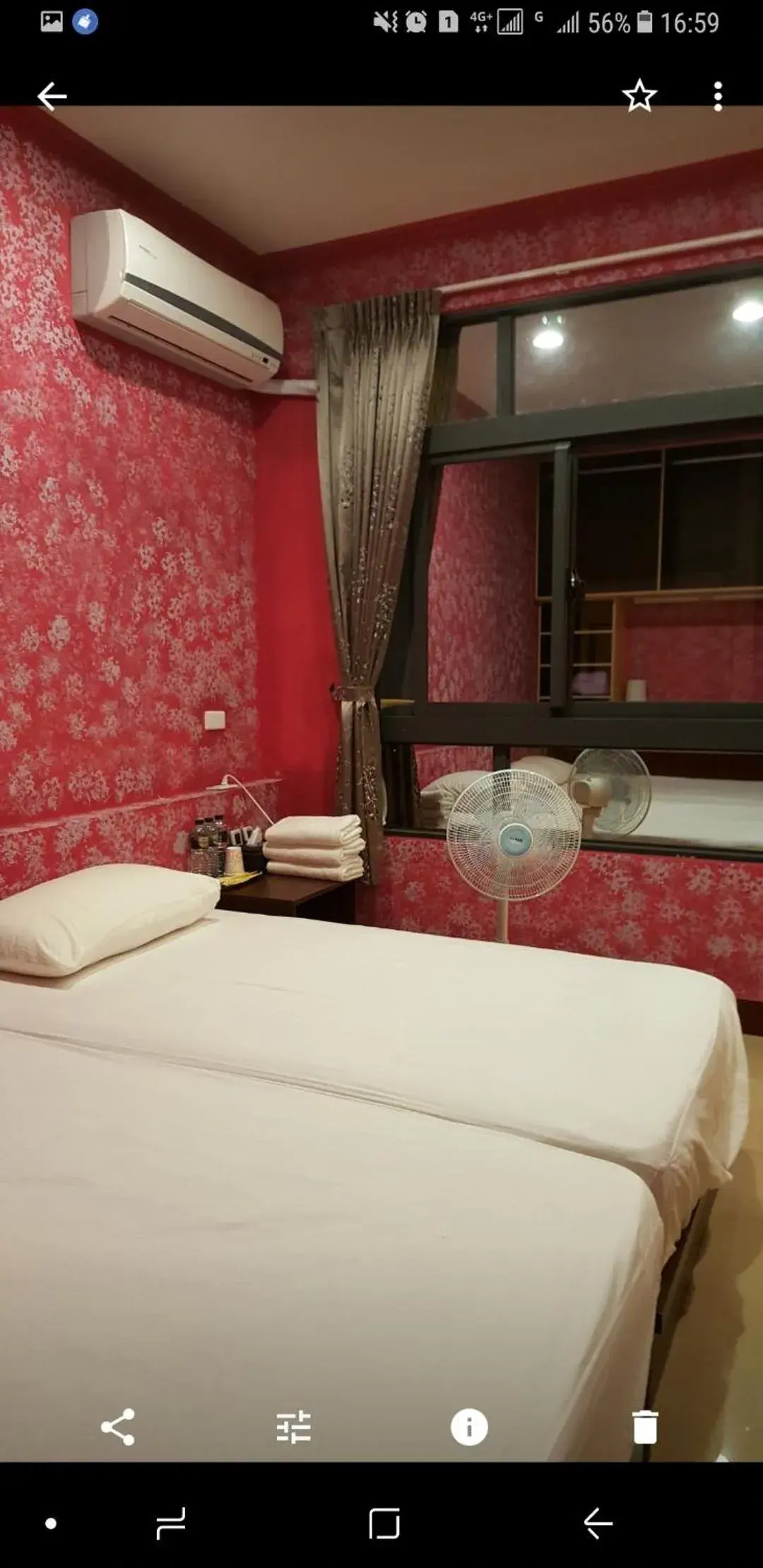 Mixed Dormitory Room in Passion Mixed Dormitory Room in Passion