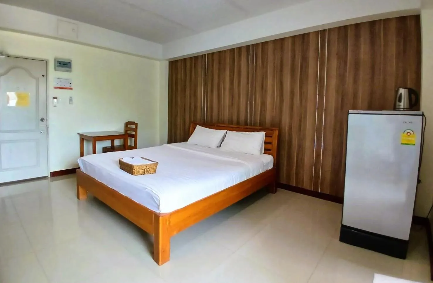 Bed in Grand Lopburi