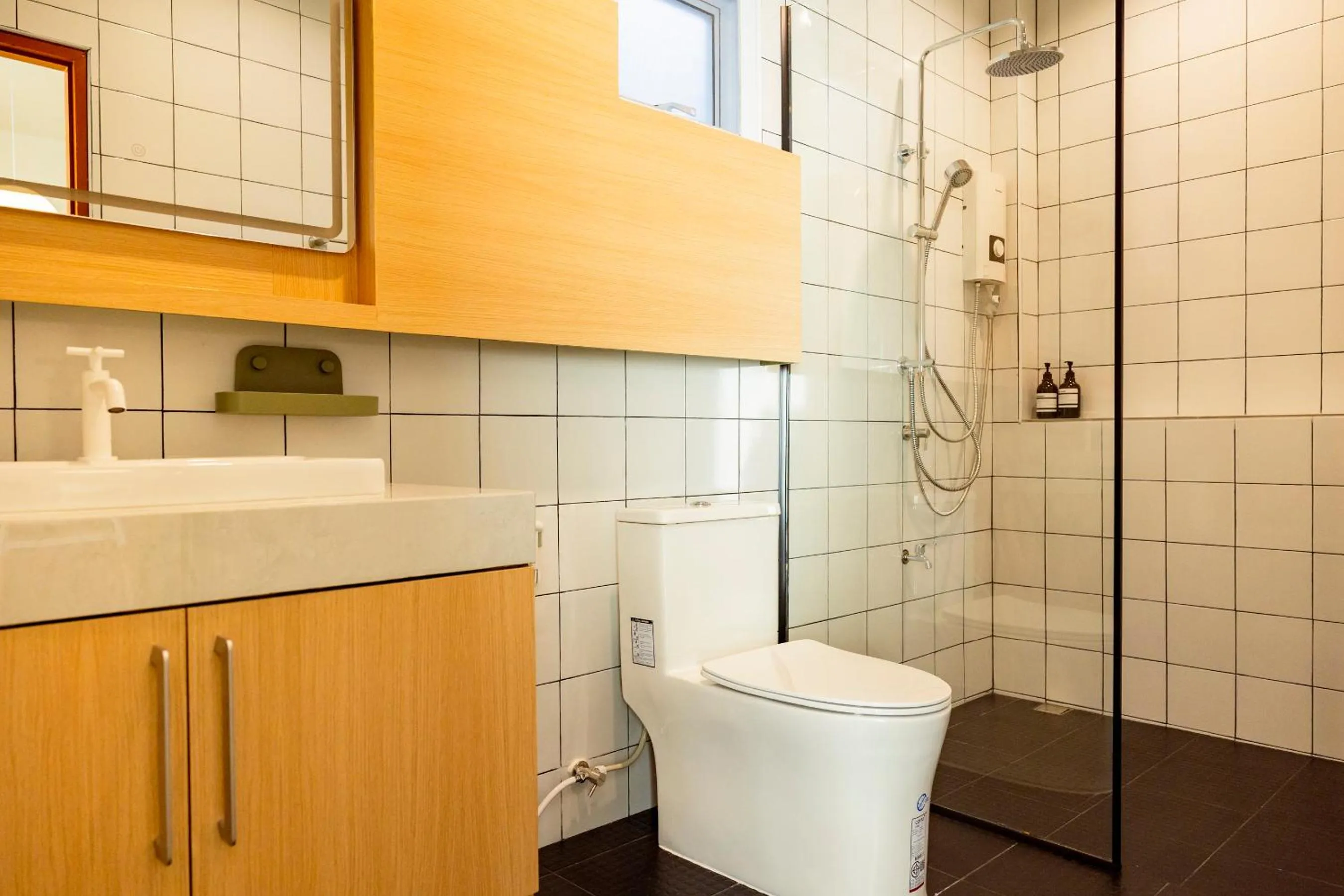 Bathroom in Karpenter Lampang