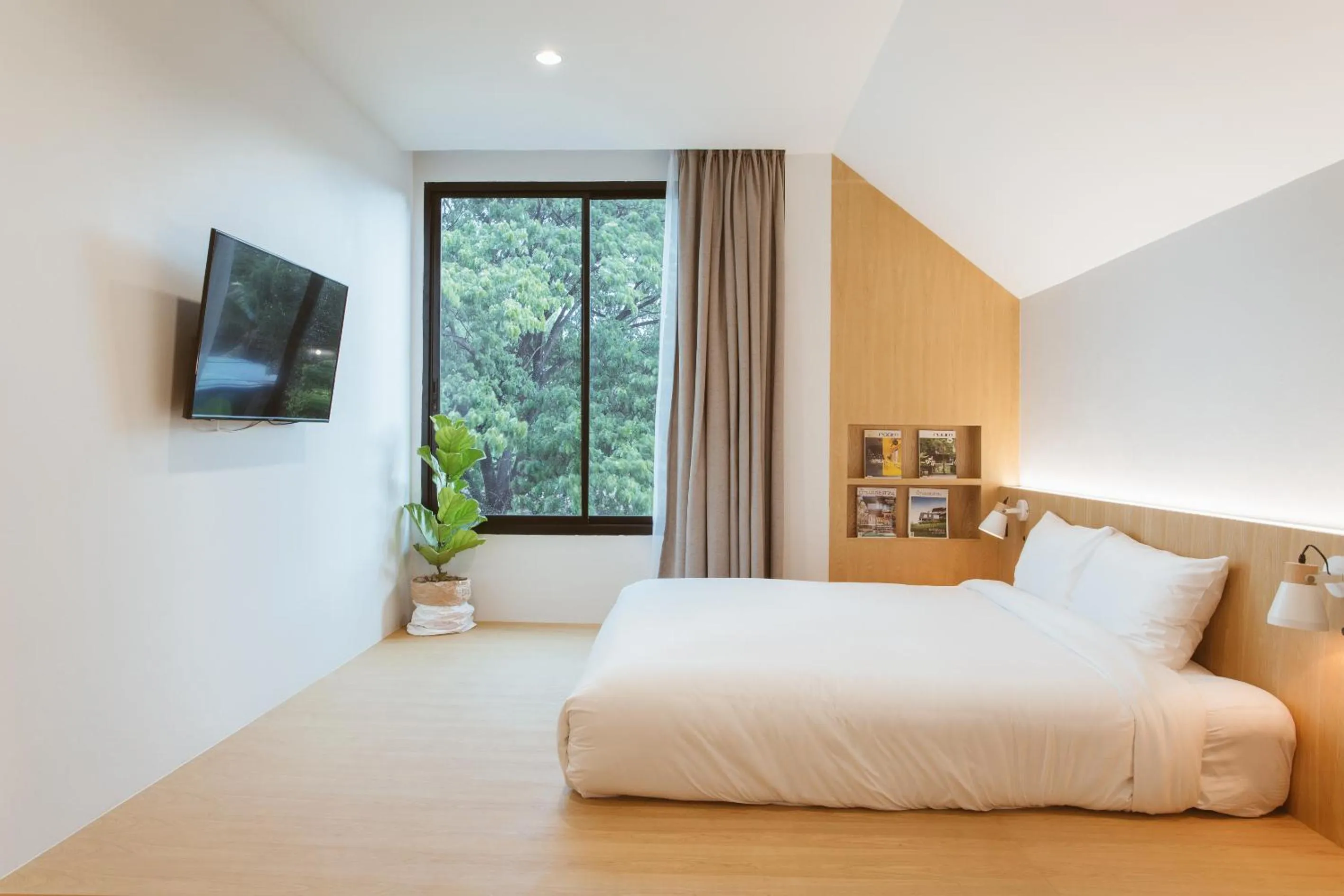 Bed in Karpenter Lampang