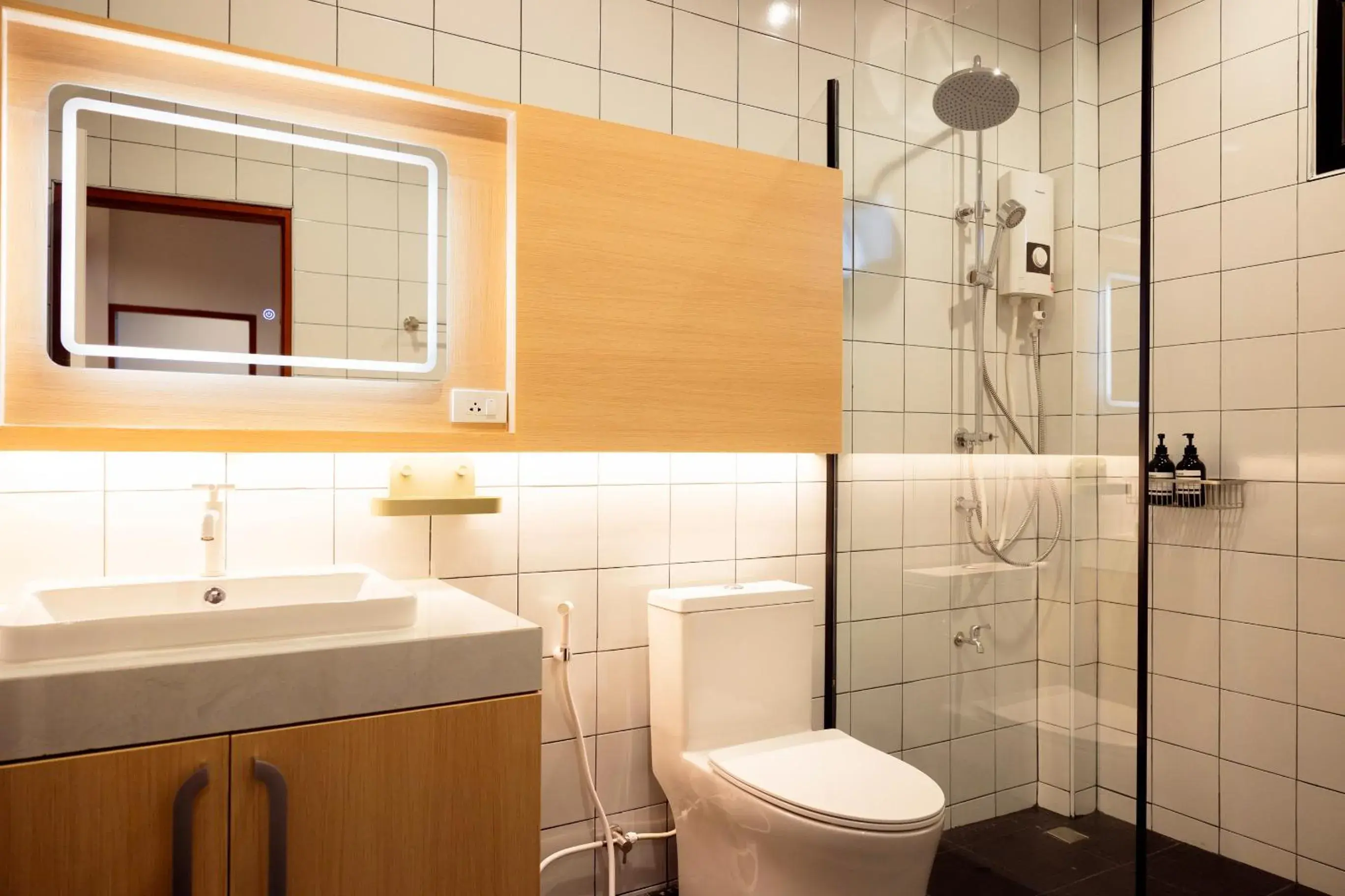 Bathroom in Karpenter Lampang Bathroom in Karpenter Lampang