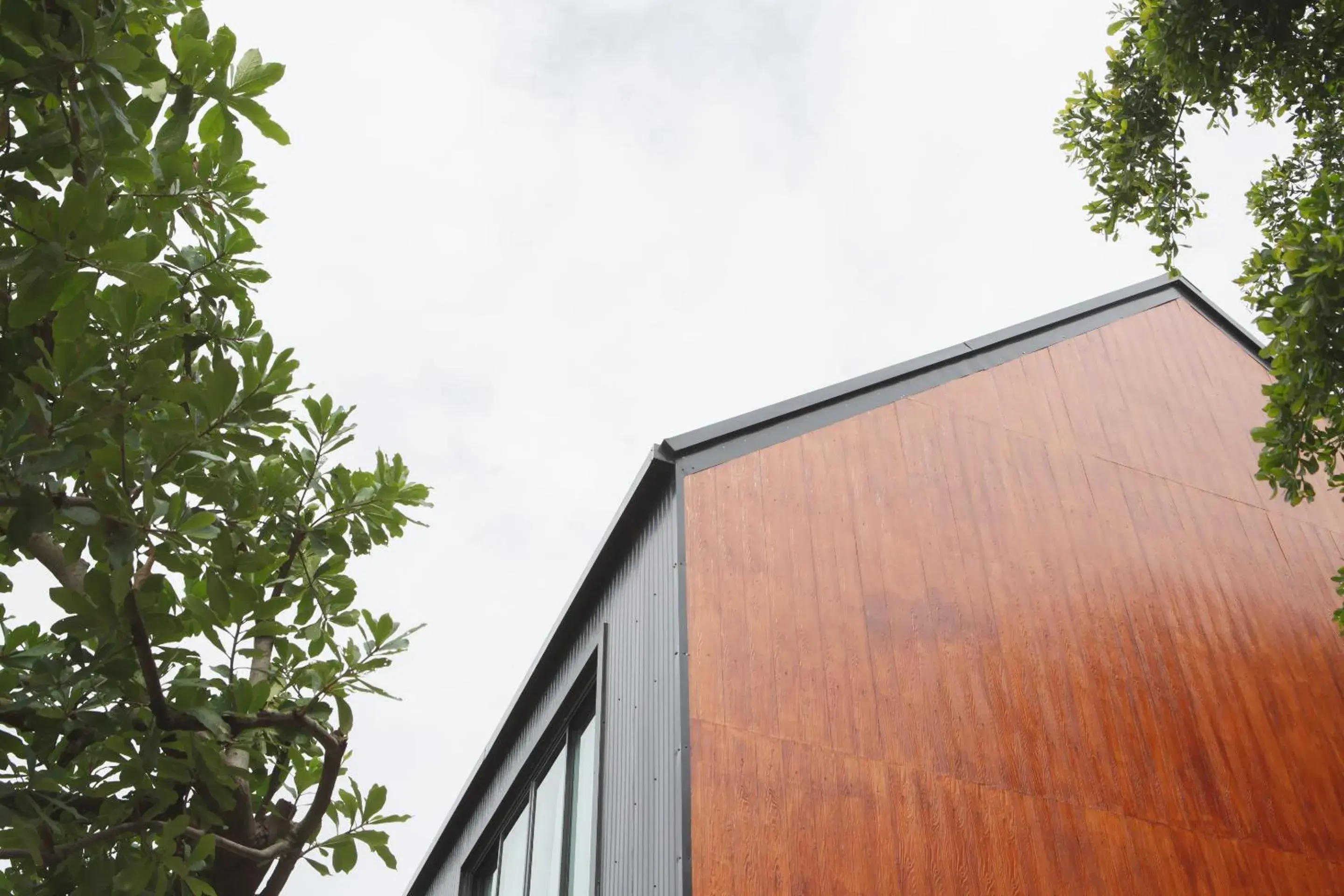 Property building in Karpenter Lampang Property building in Karpenter Lampang