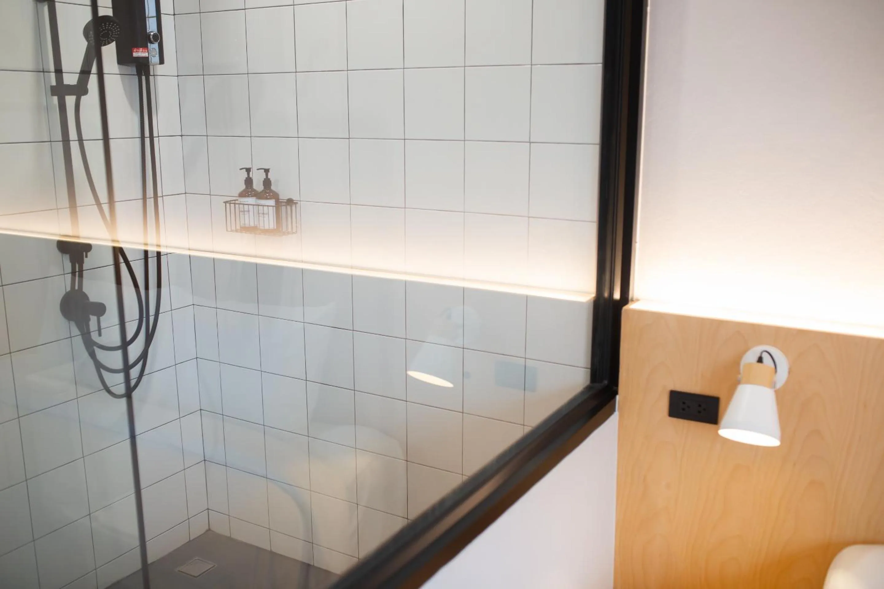 Bathroom in Karpenter Lampang