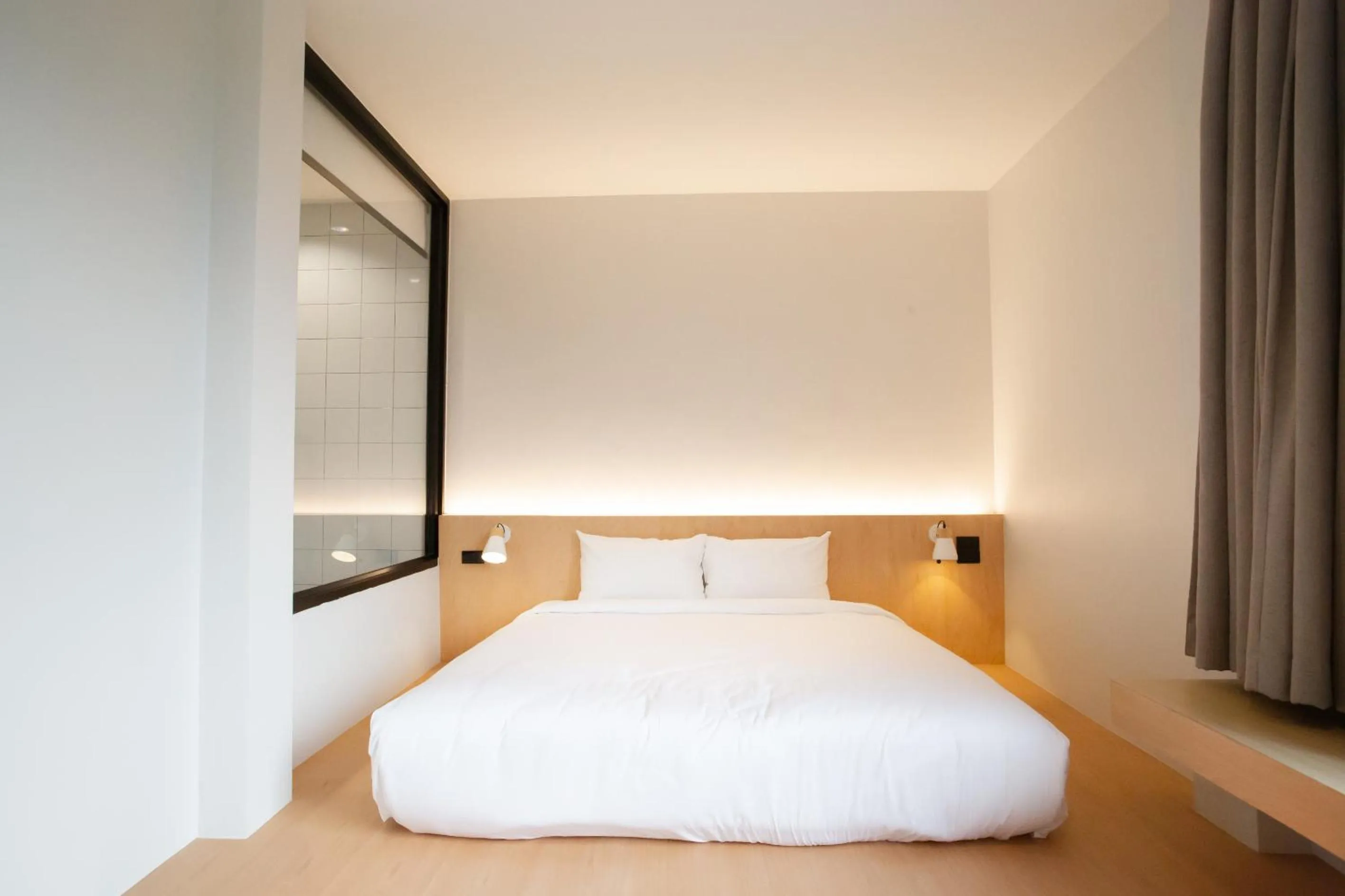 Bedroom, Bed in Karpenter Lampang