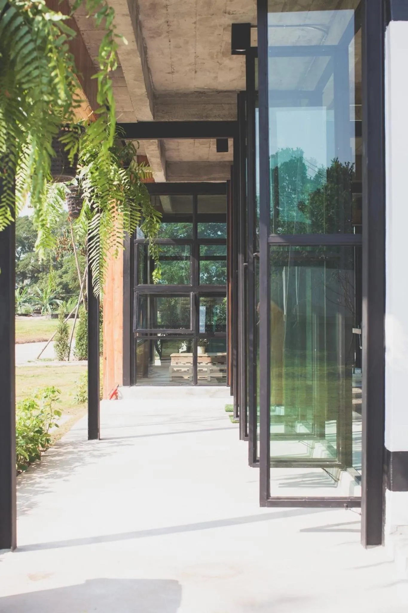 Facade/entrance in Karpenter Lampang