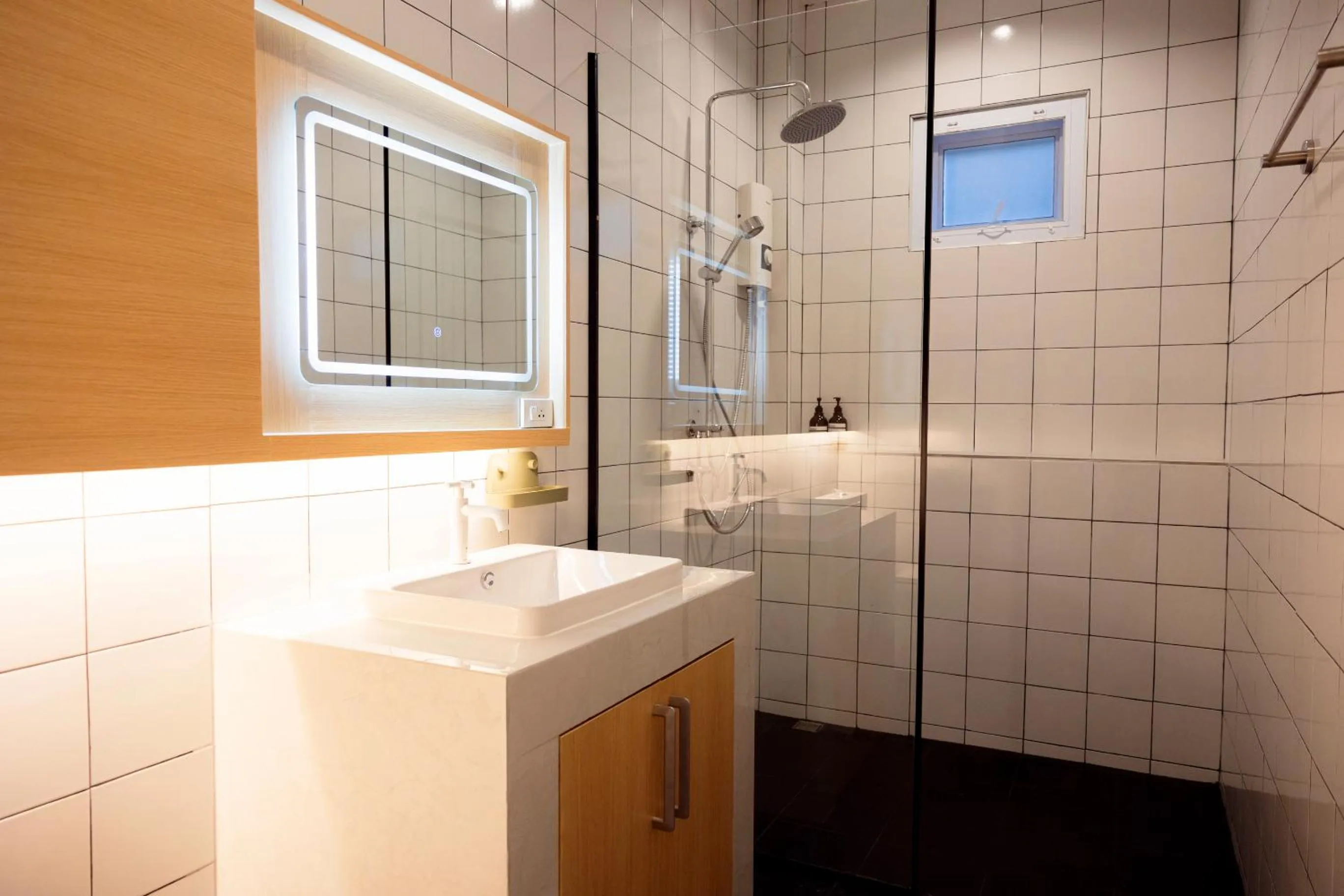 Bathroom in Karpenter Lampang