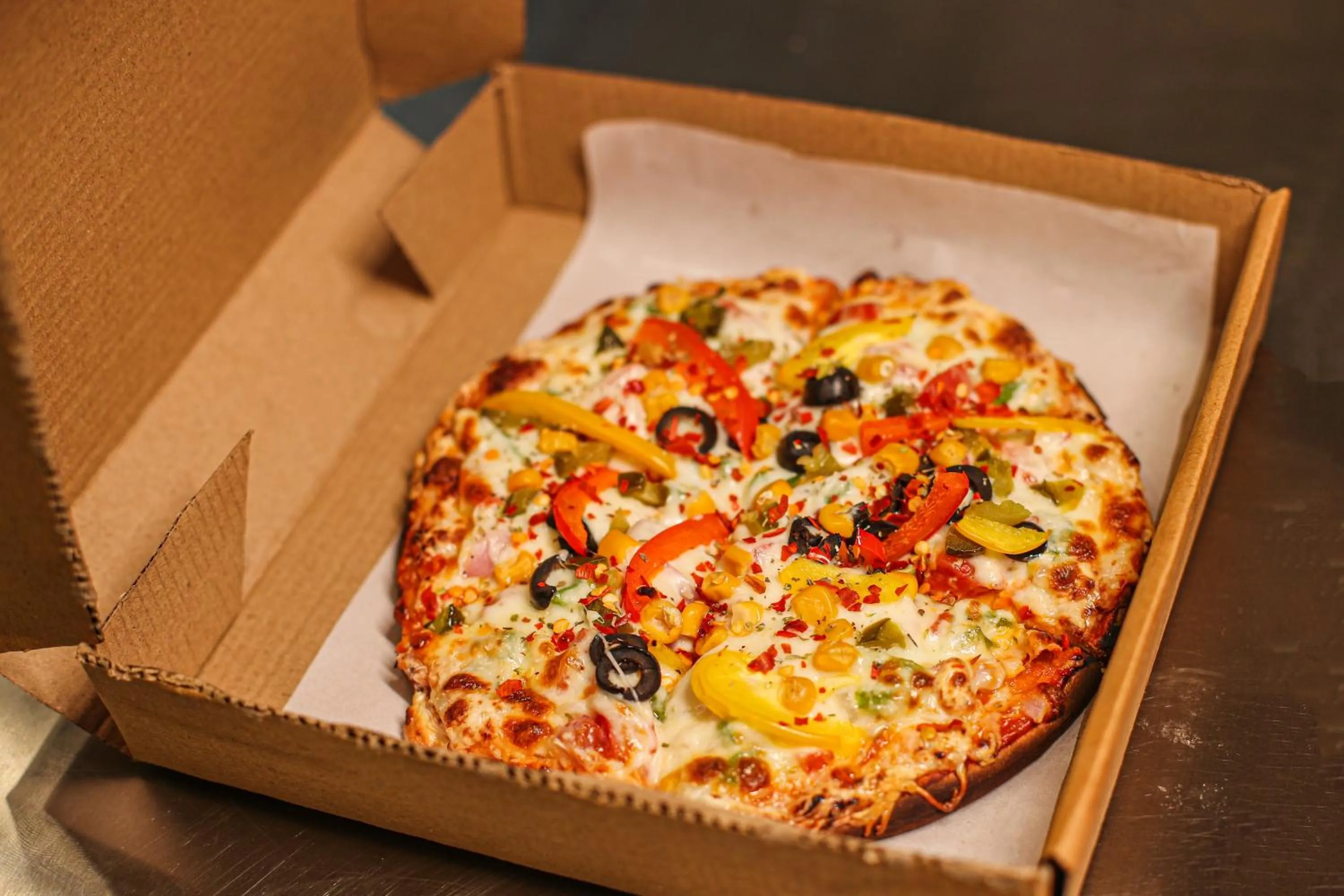 Restaurant/places to eat in Kalinga Hotel