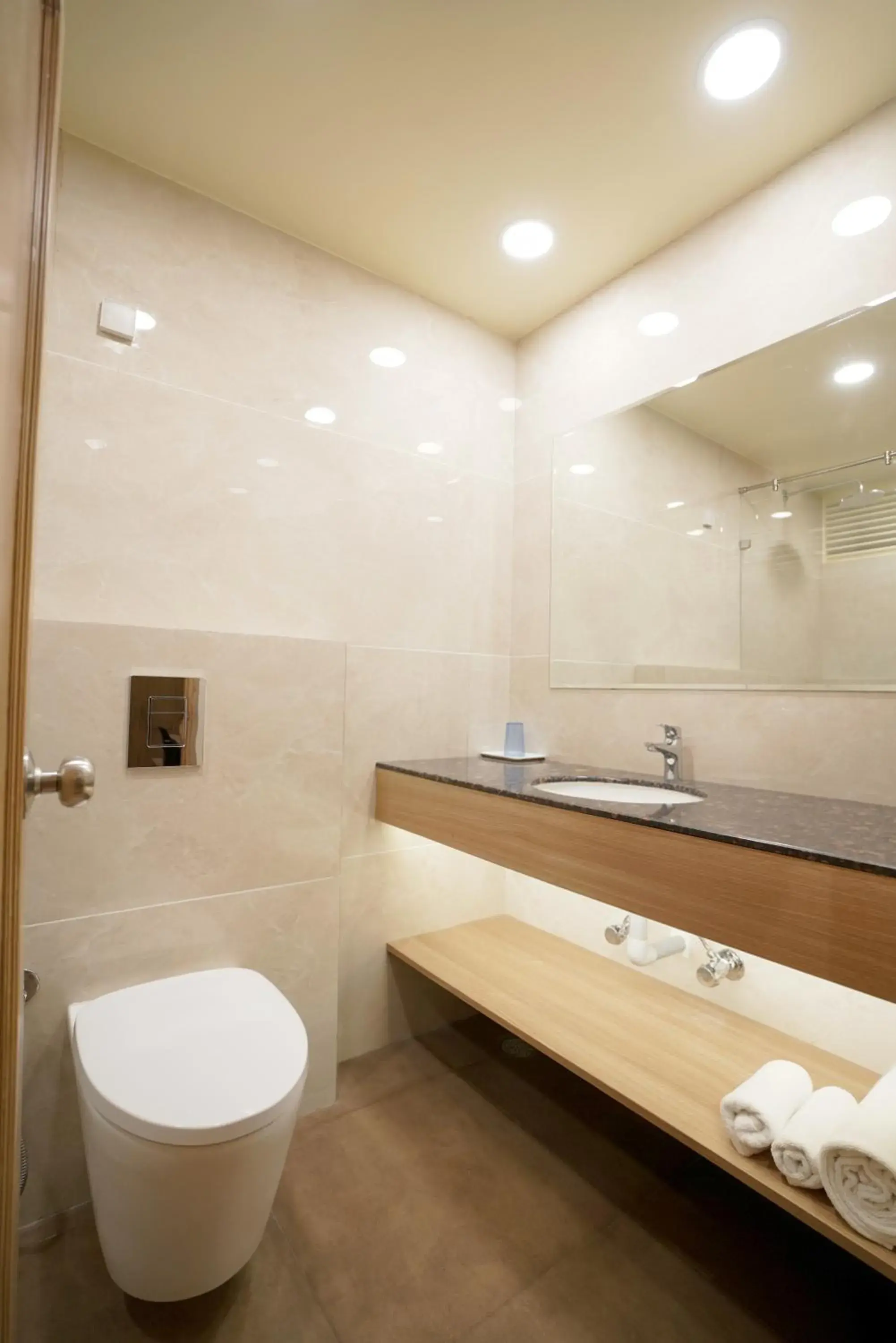 Bathroom in Kalinga Hotel Bathroom in Kalinga Hotel