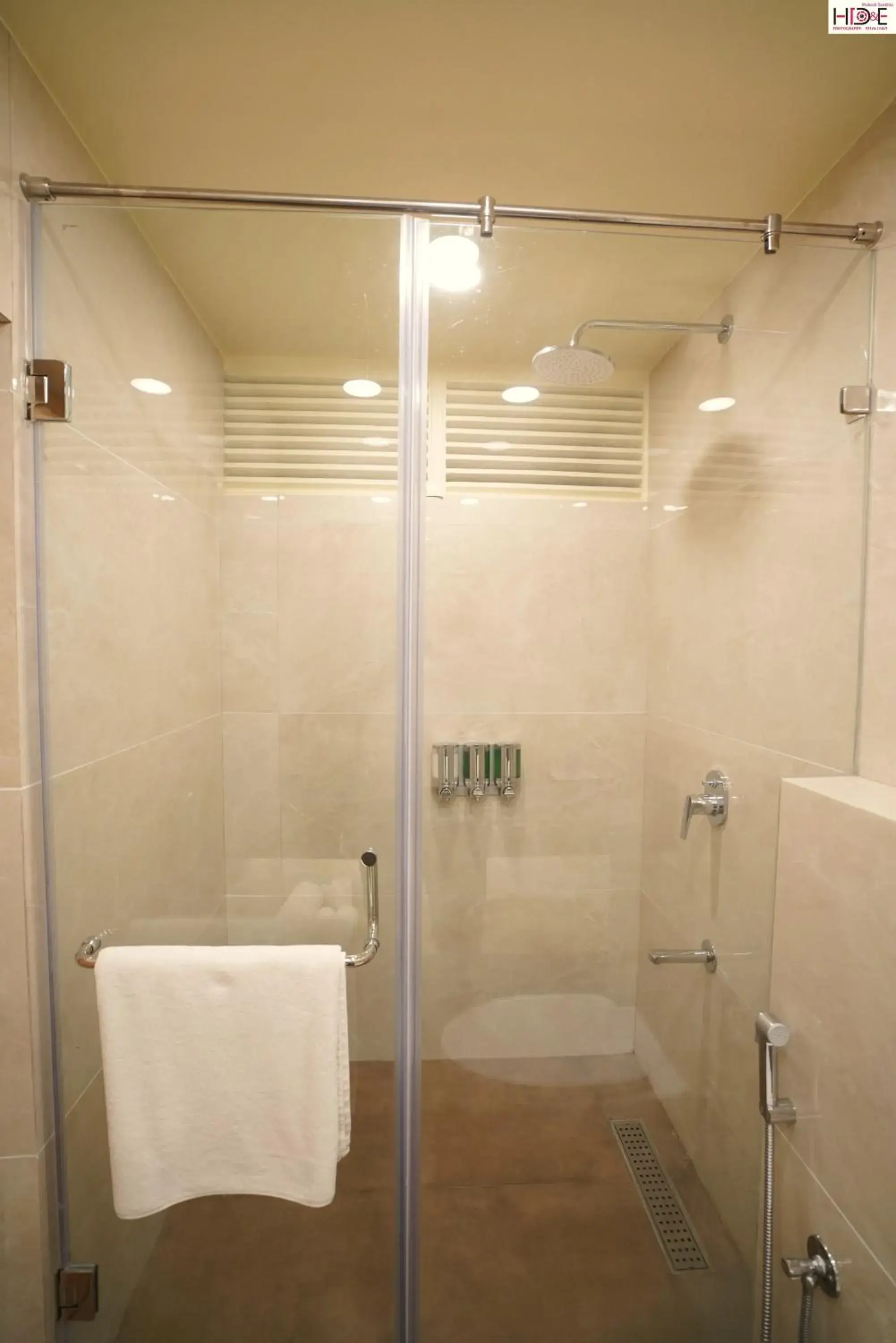 Bathroom in Kalinga Hotel Bathroom in Kalinga Hotel