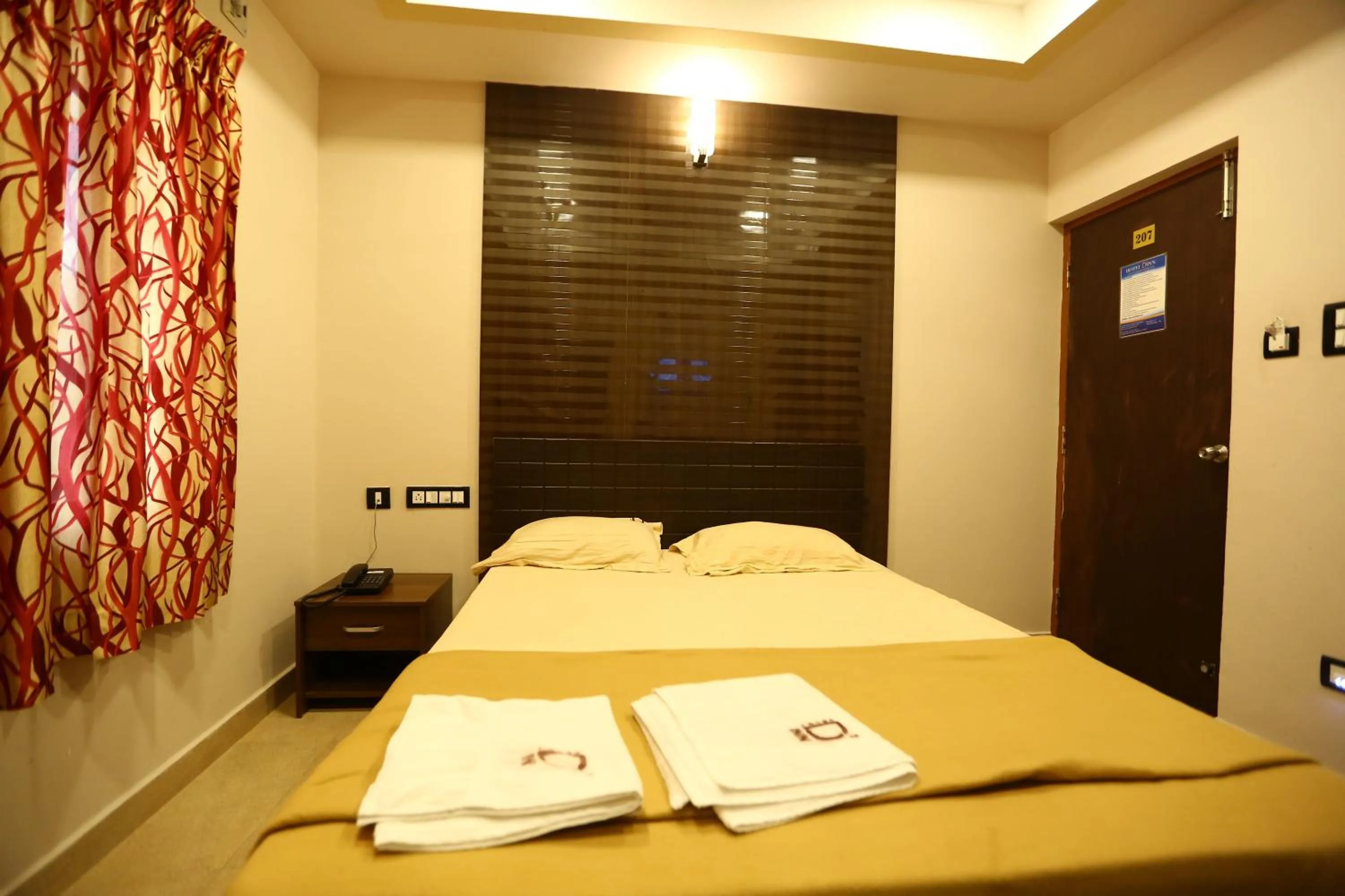 Bedroom, Bed in D'Inn