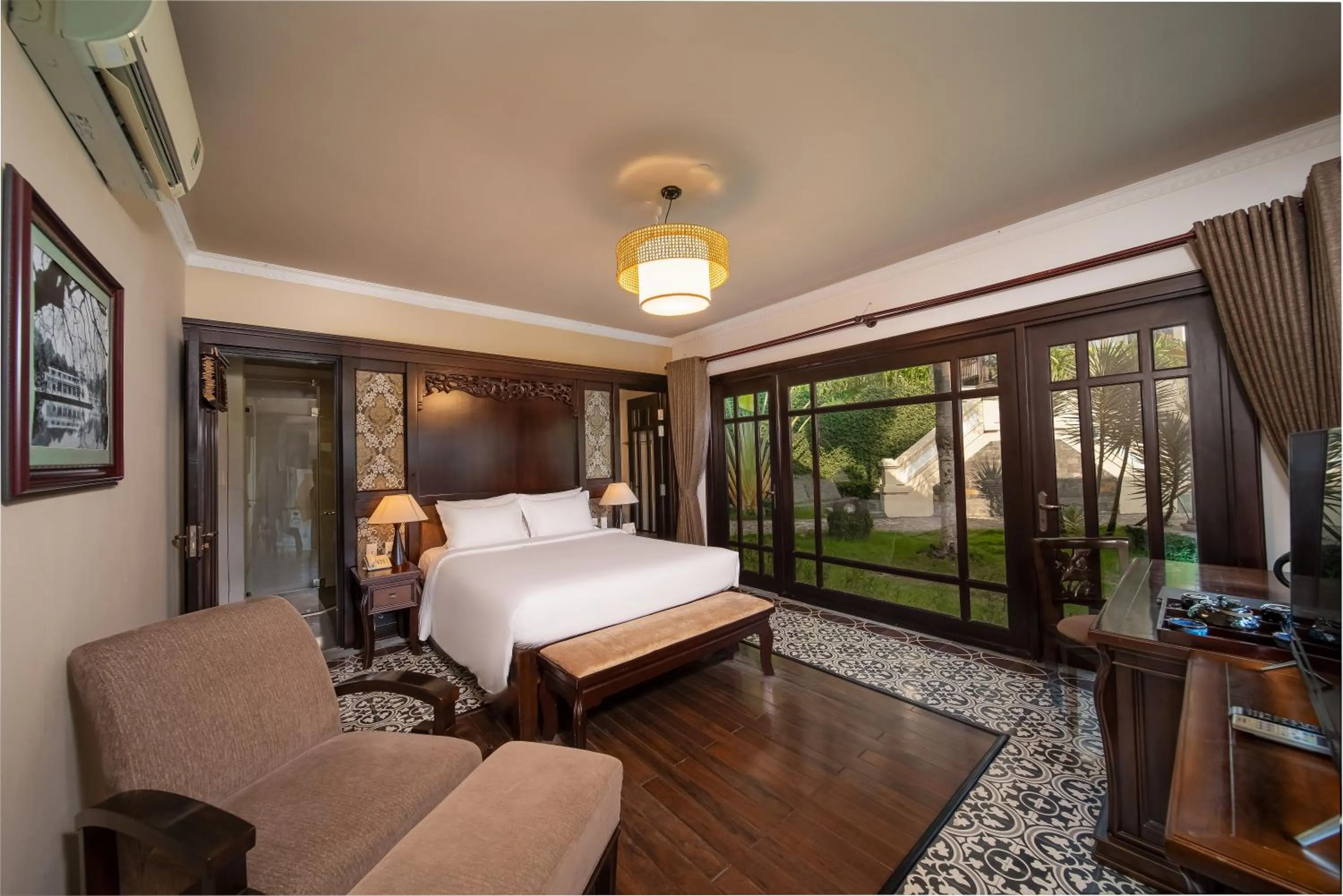 Bed in Anja Beach Resort & Spa