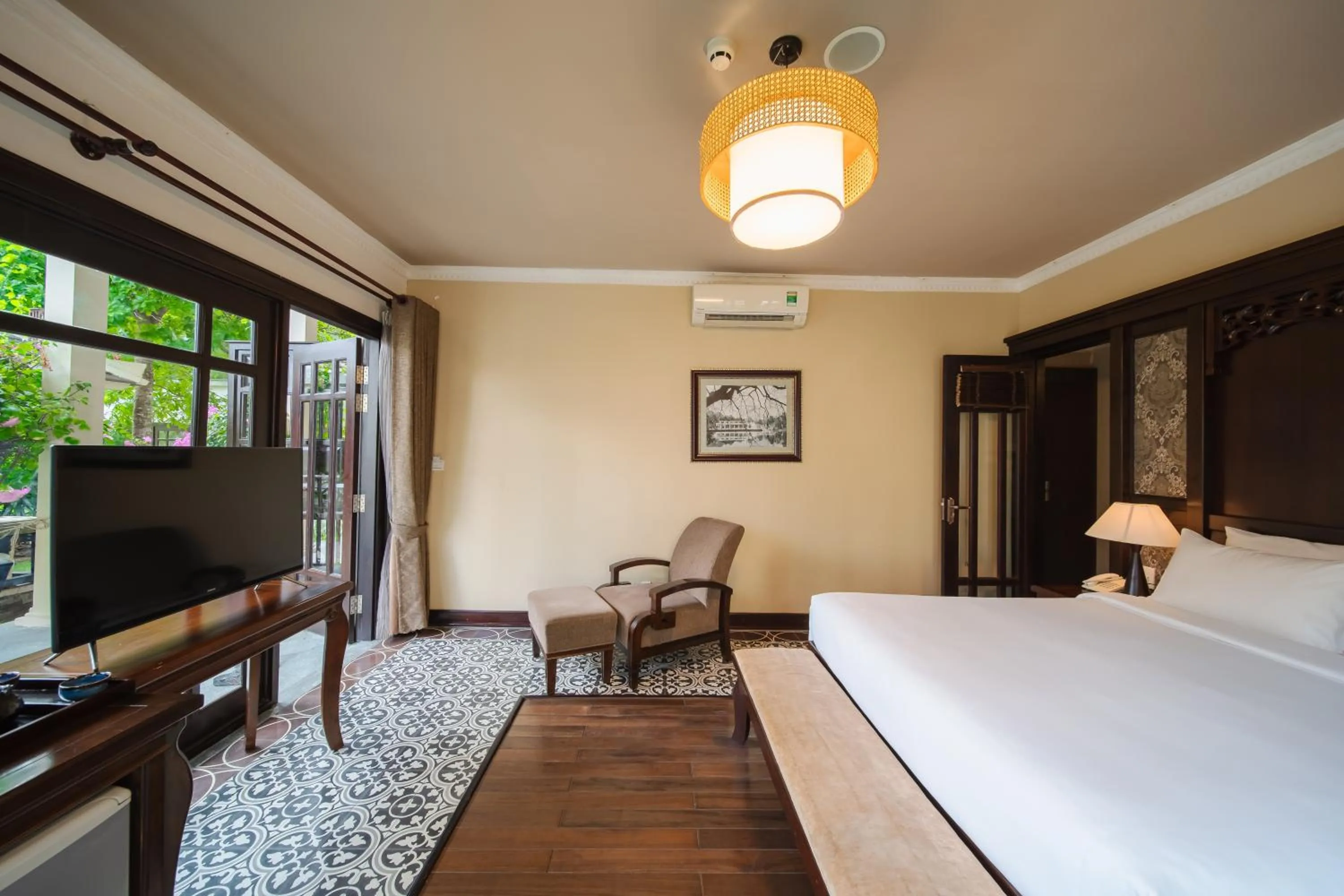 Bed in Anja Beach Resort & Spa