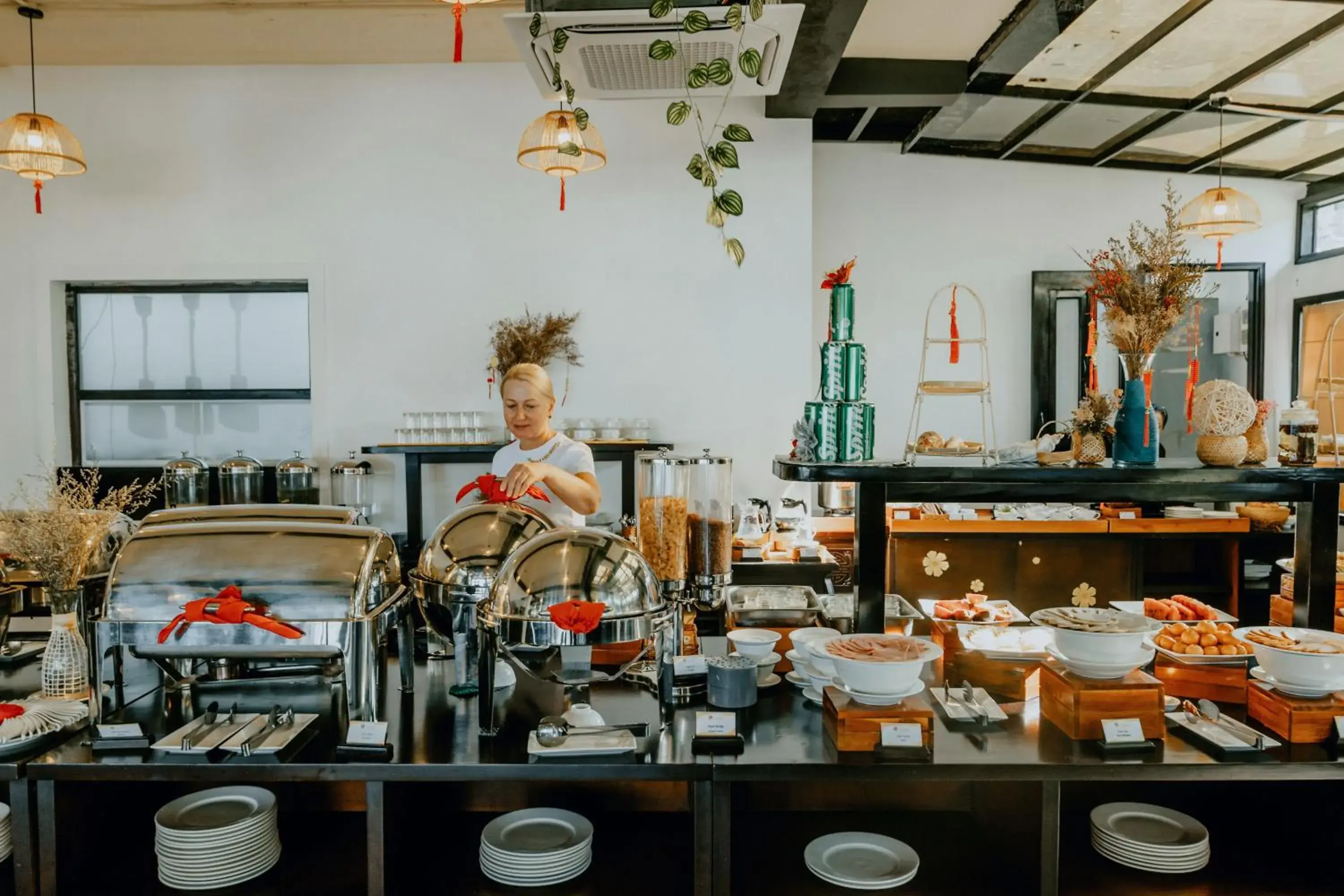 Restaurant/places to eat in Anja Beach Resort & Spa Restaurant/places to eat in Anja Beach Resort & Spa