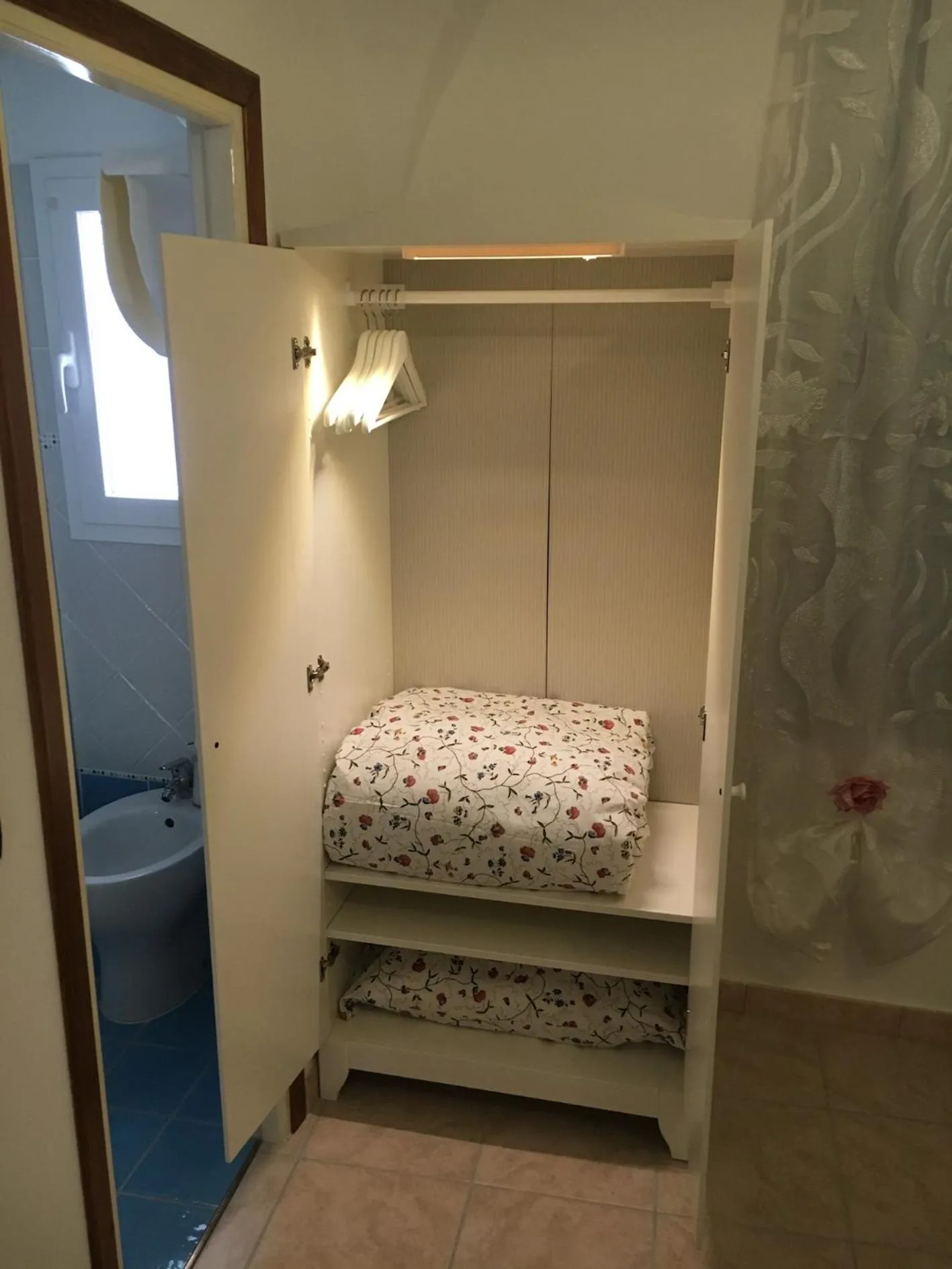 Photo of the whole room, Bed in La Torre di Clo B&B