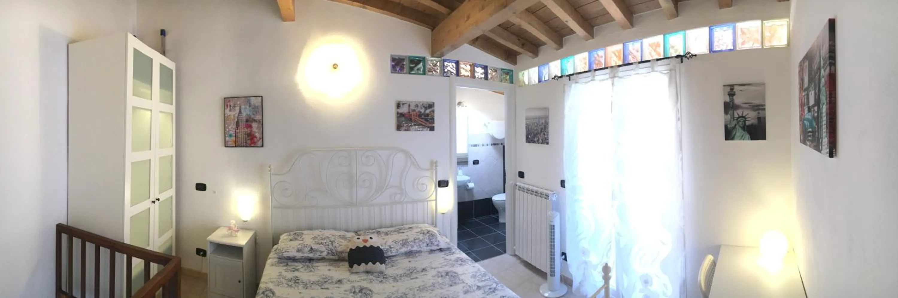Photo of the whole room in La Torre di Clo B&B
