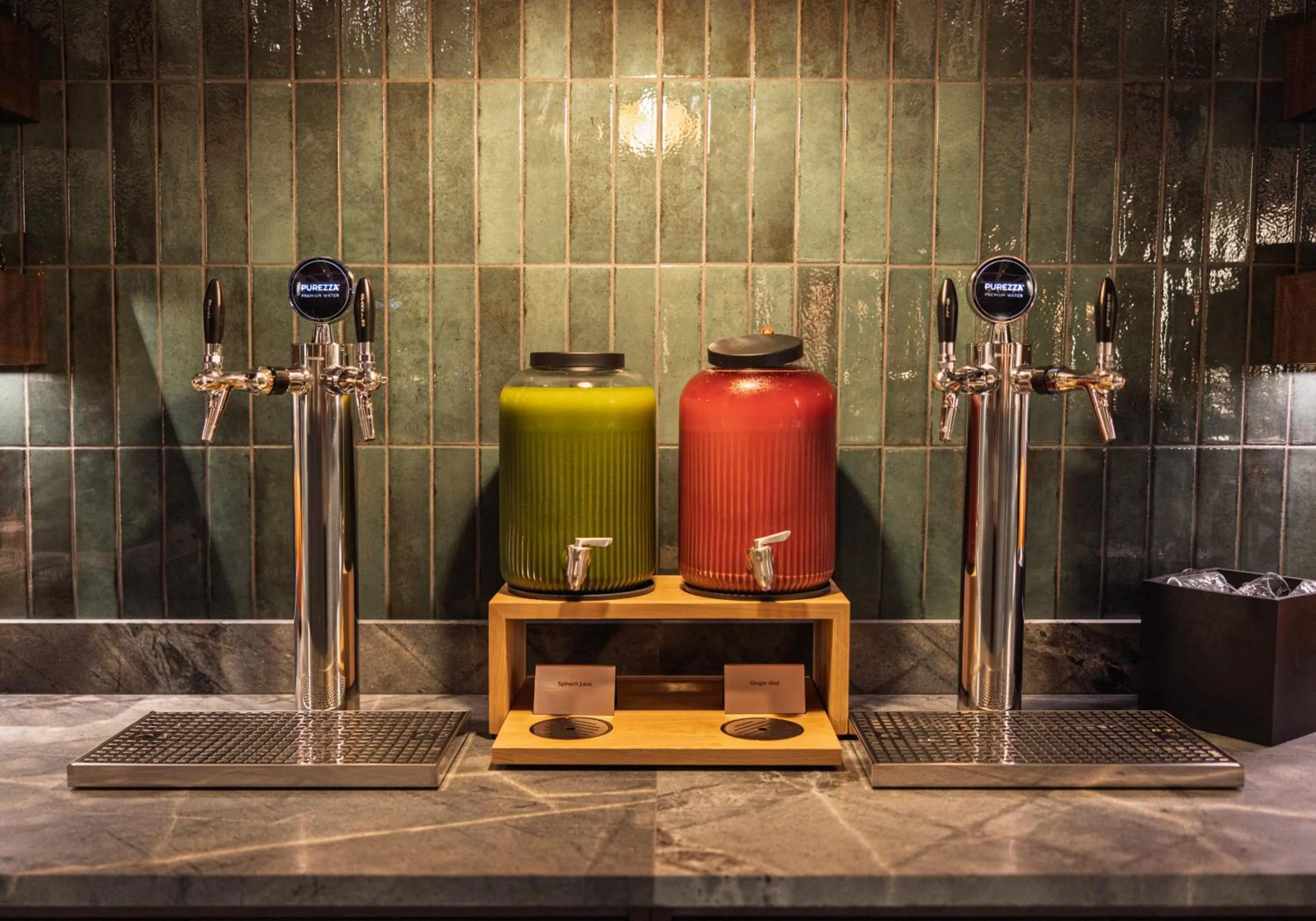 Breakfast in The Square