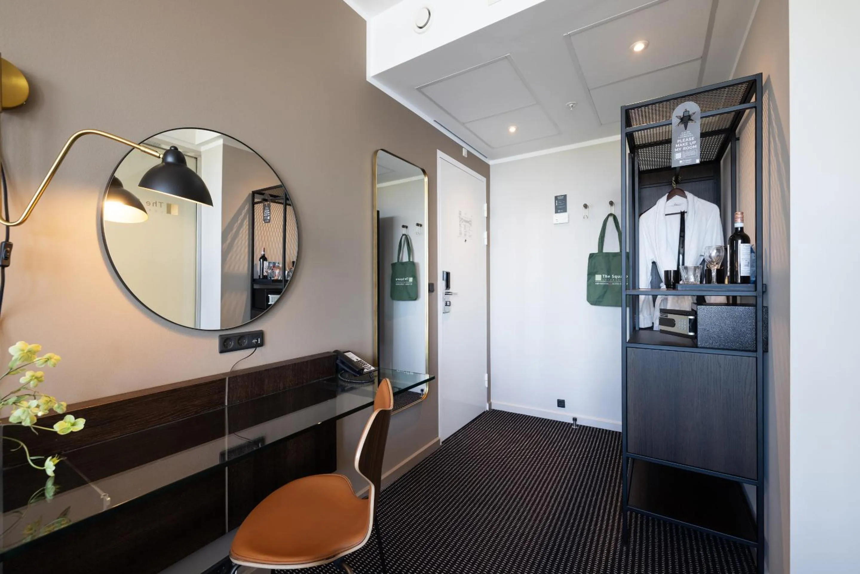 Bedroom in The Square