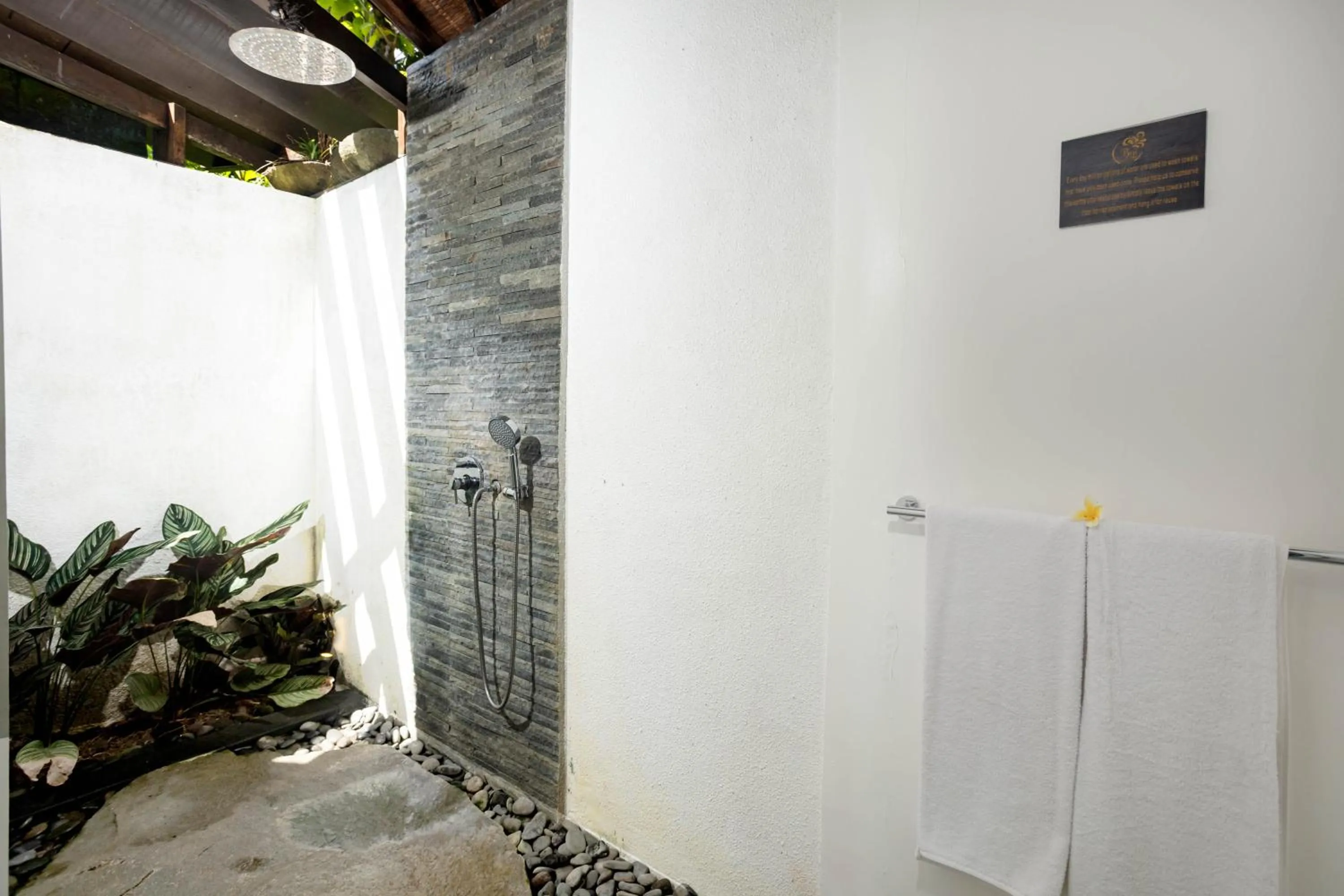 Bathroom in Villa Beji Mawang Ubud by GenuineHost