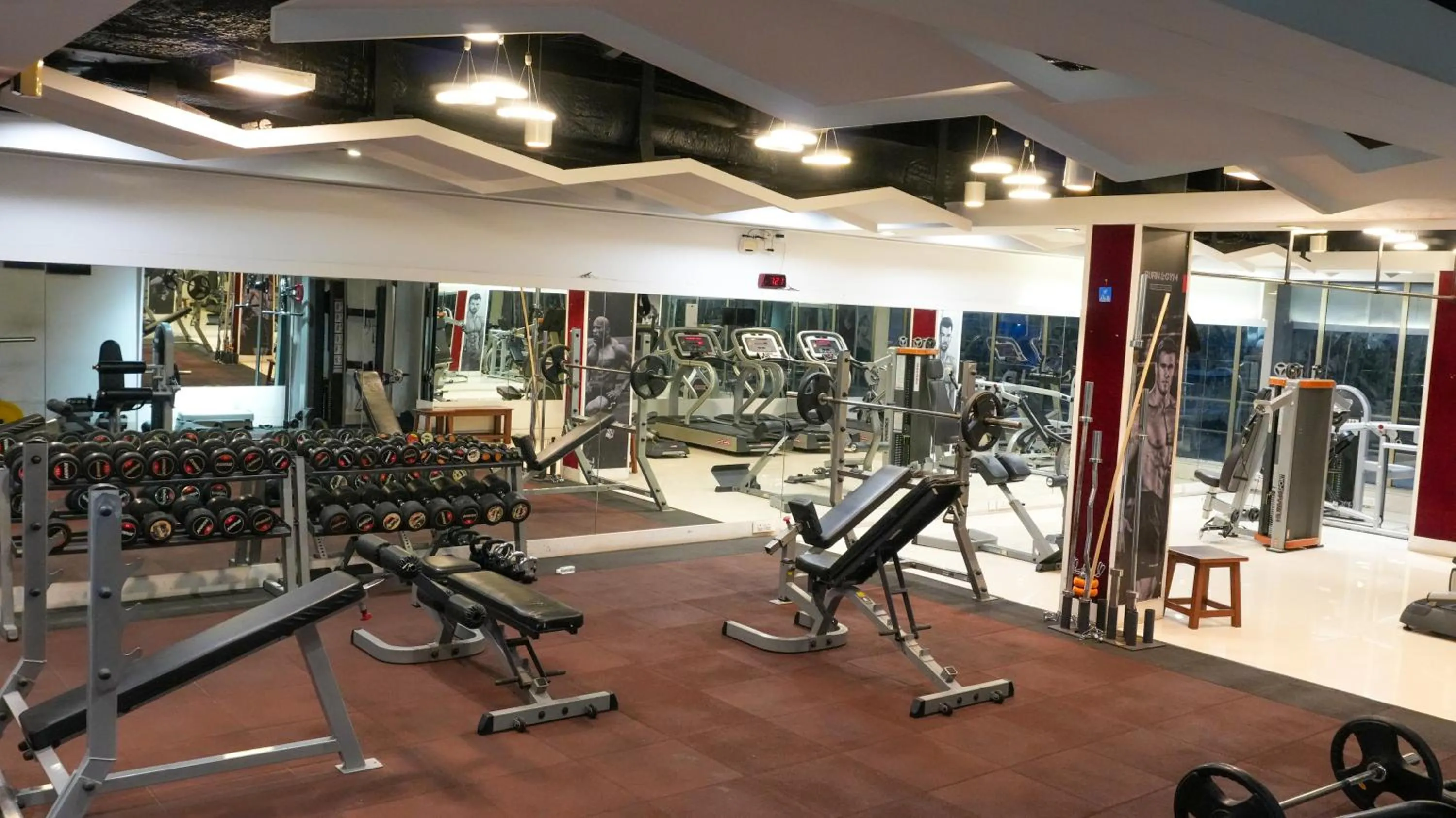 Fitness centre/facilities in Club Emerald