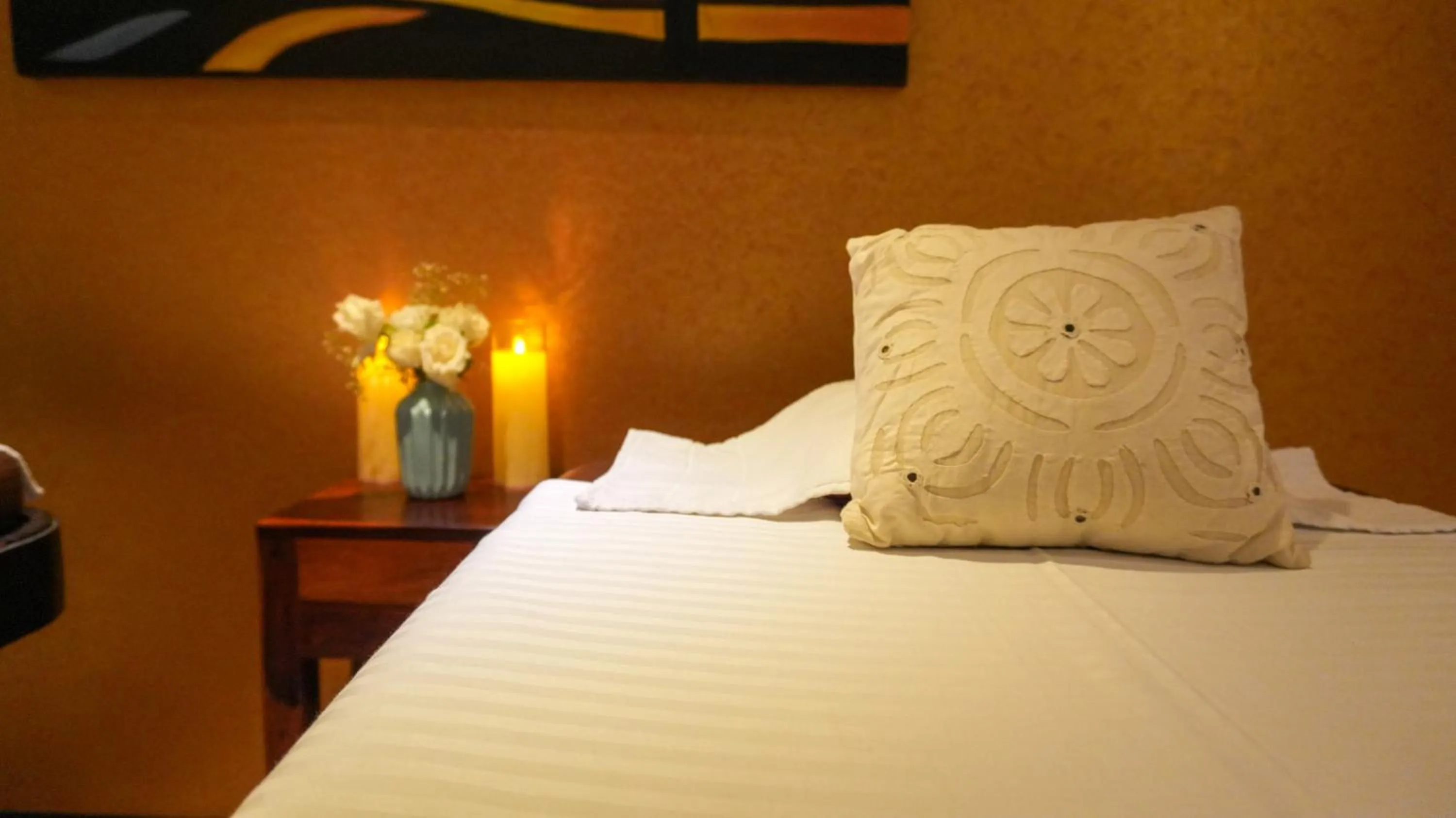 Spa and wellness centre/facilities, Bed in Club Emerald