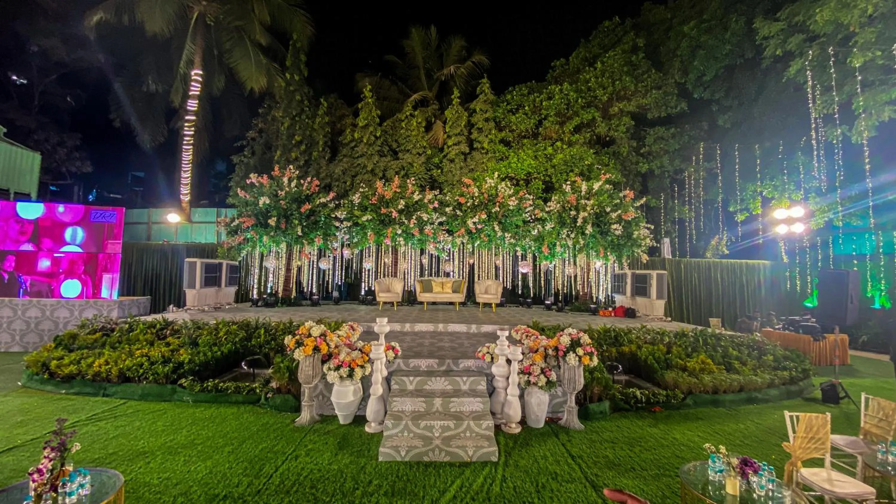 Banquet/Function facilities in Club Emerald