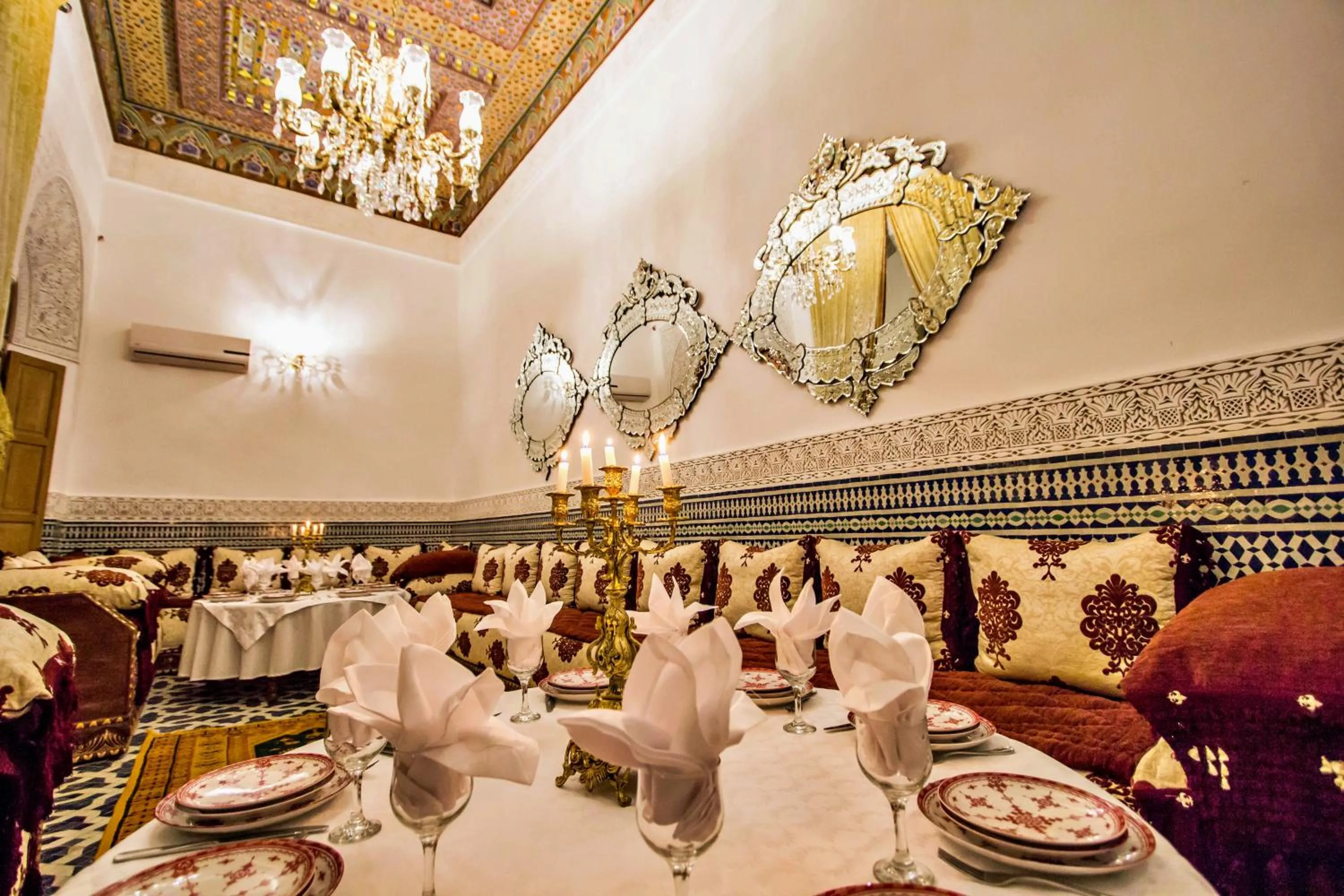 Restaurant/places to eat in Riad Marjana suites & Spa
